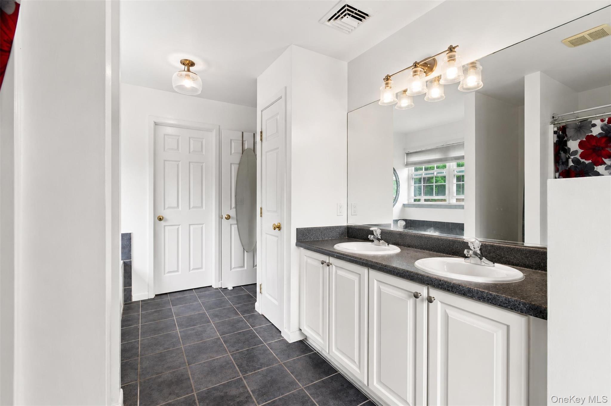 Single Family Greenwood Drive Orange County, NY 12550, MLS-1036138-22