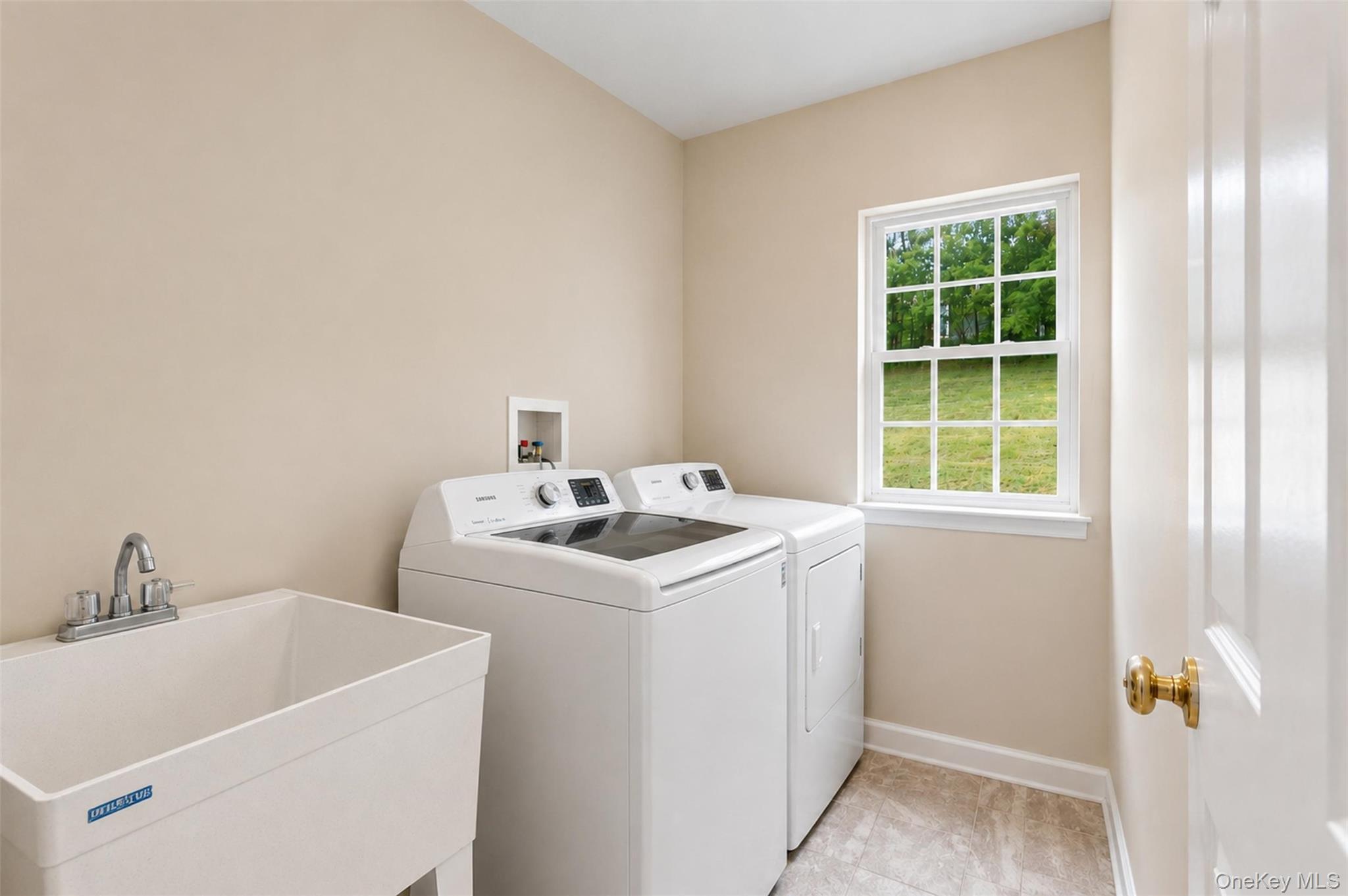 Single Family Greenwood Drive Orange County, NY 12550, MLS-1036138-37