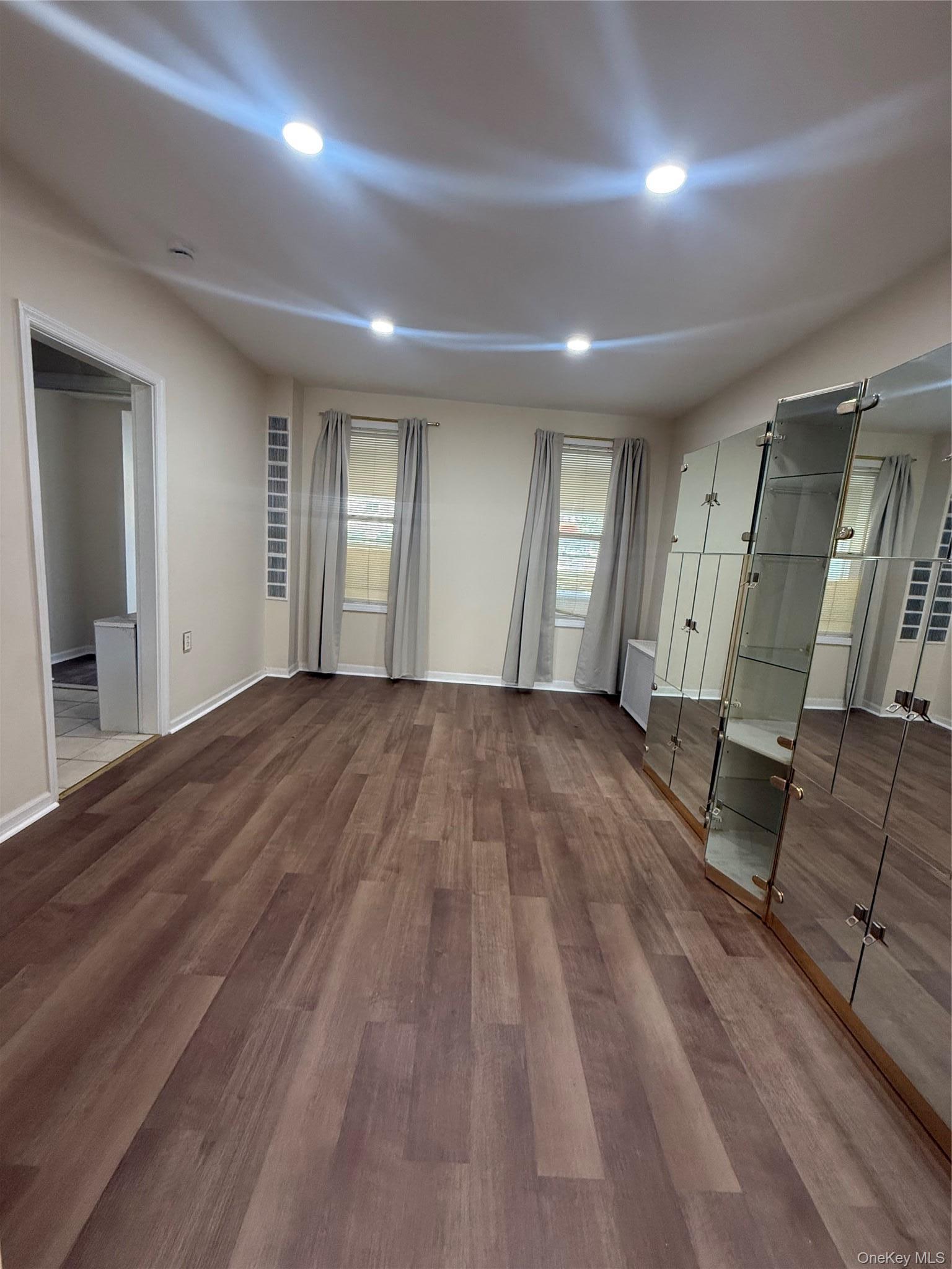 Single Family Morris Park Avenue Bronx, NY 10462, MLS-1036143-6