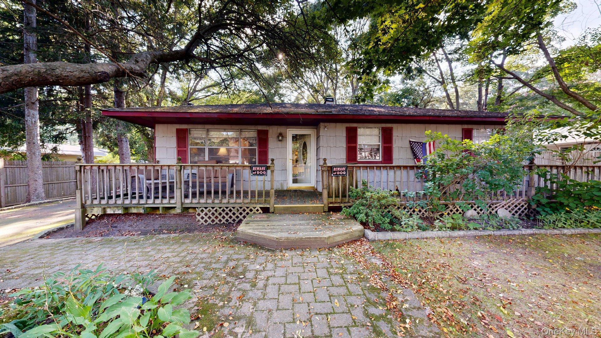 Single Family Starlight Drive Suffolk County, NY 11967, MLS-1036145-29
