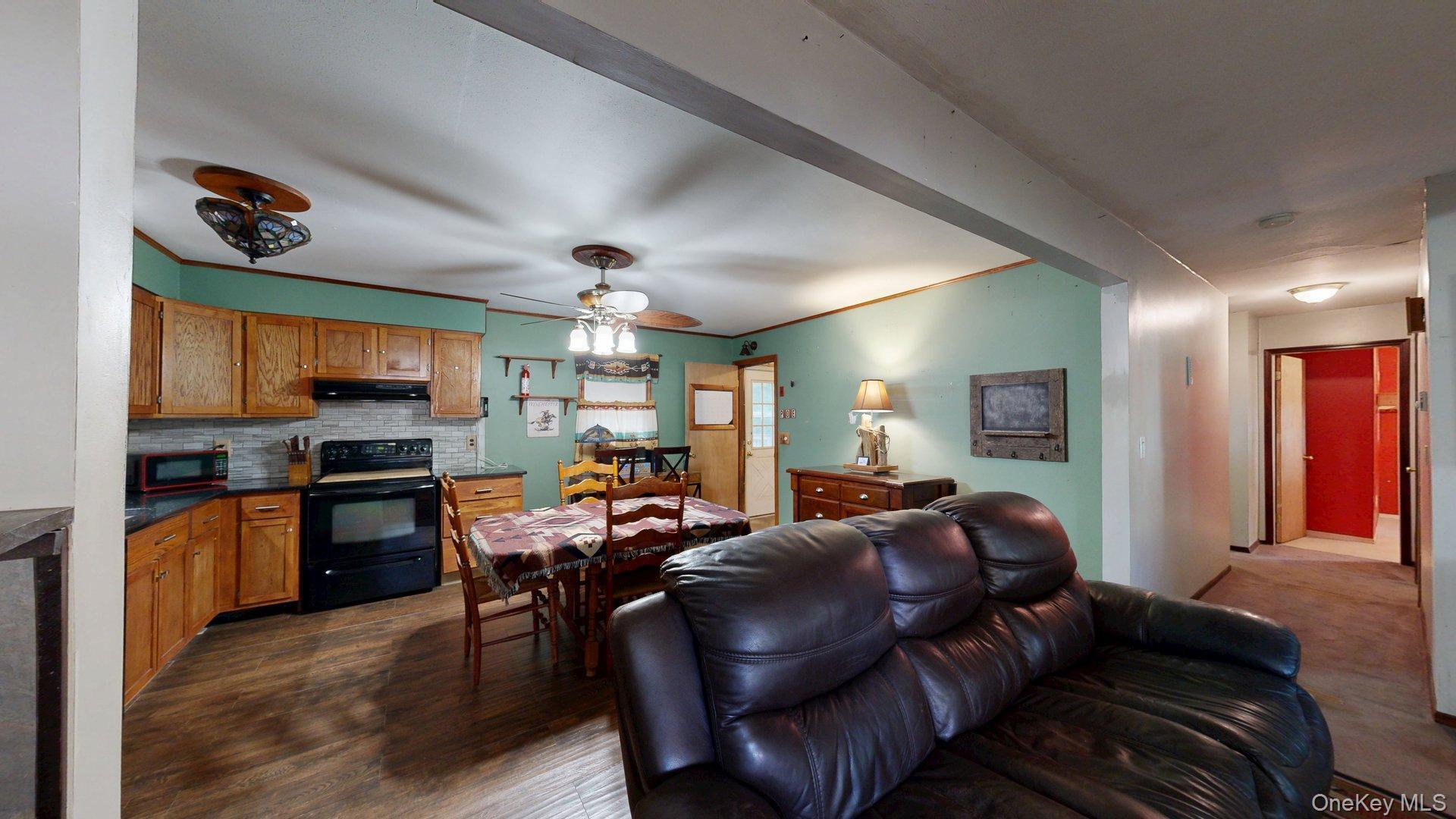Single Family Starlight Drive Suffolk County, NY 11967, MLS-1036145-4