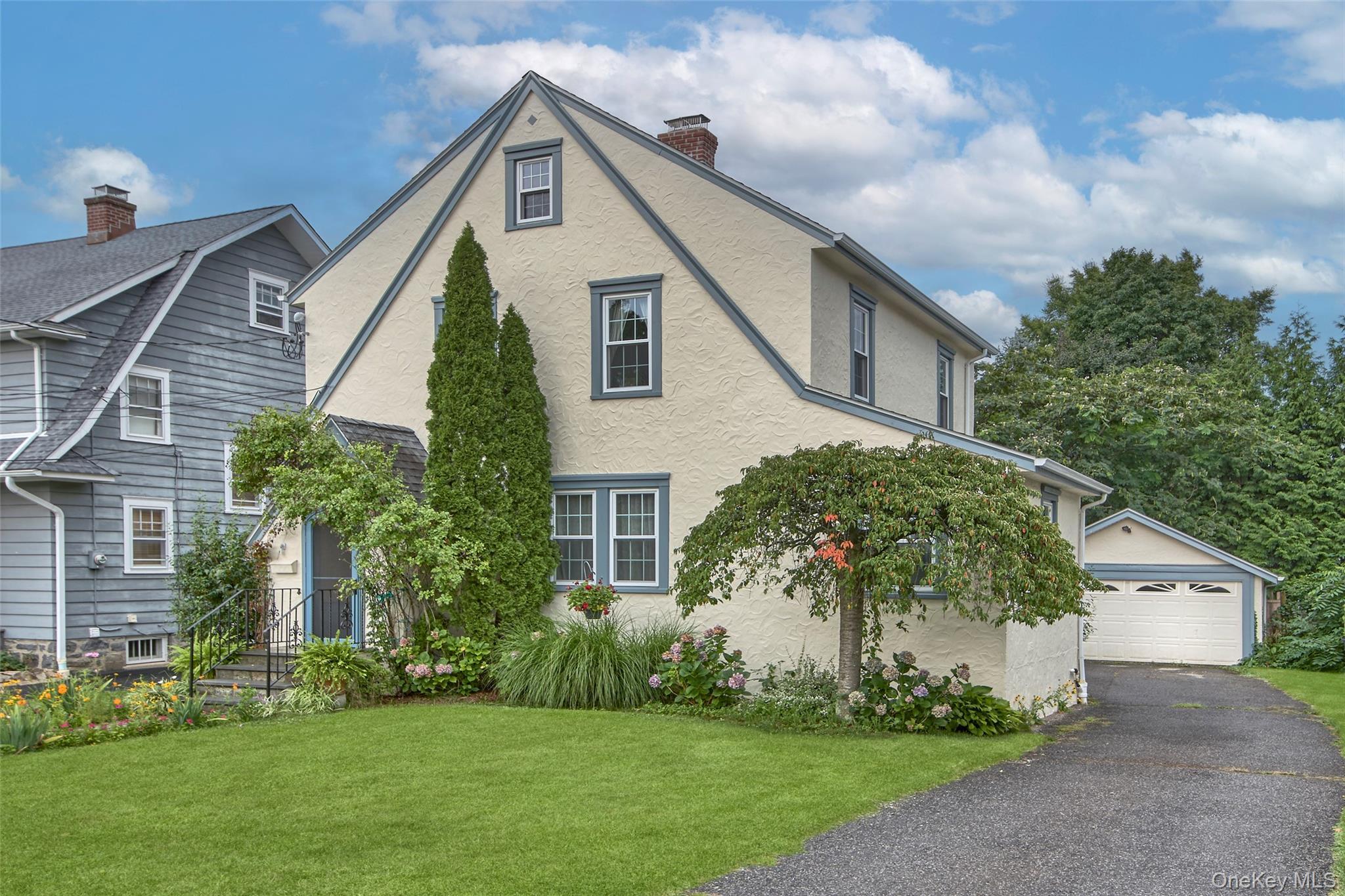 Single Family Adams Avenue Westchester County, NY 10573, MLS-1036151-2