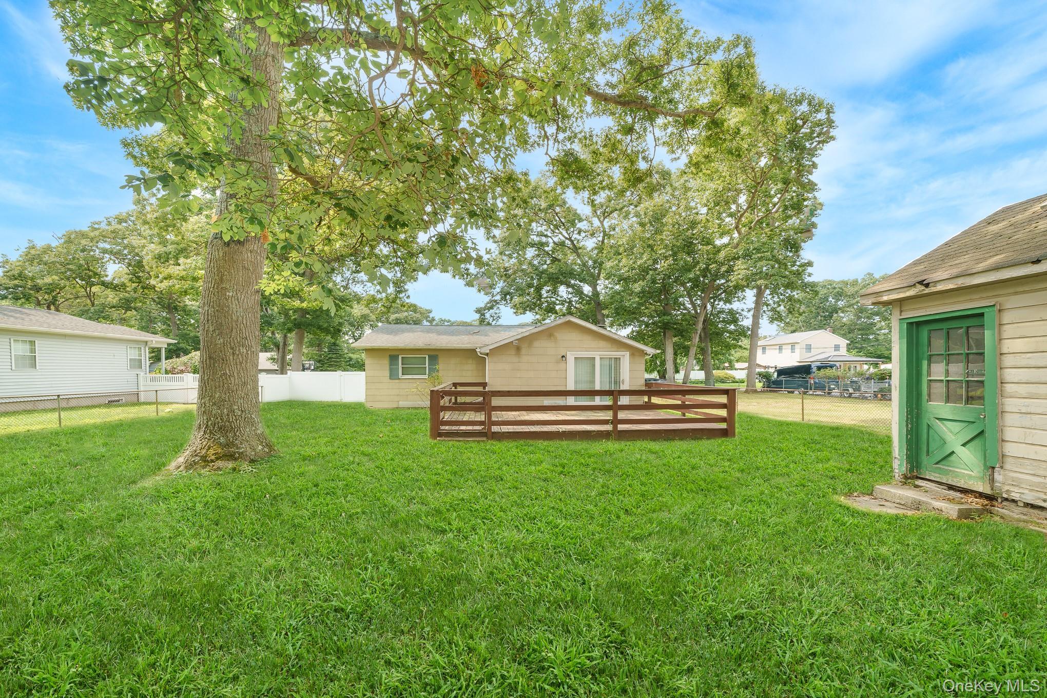 Single Family Salem Street Suffolk County, NY 11772, MLS-1036195-6