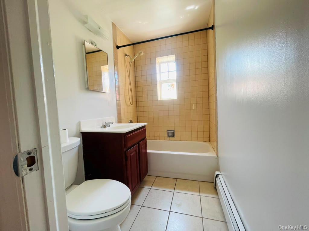Apartment Howard Avenue  Brooklyn, NY 11221, MLS-1036210-13
