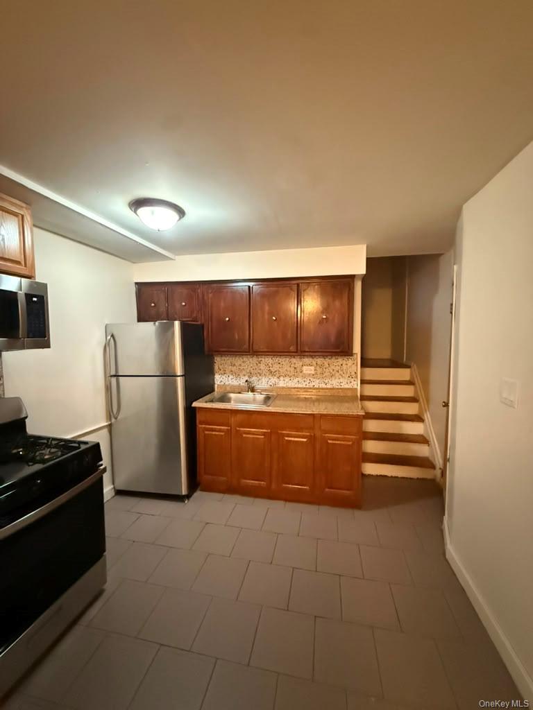 Apartment in New York - Paerdegat 8 Street Brooklyn, NY 11236