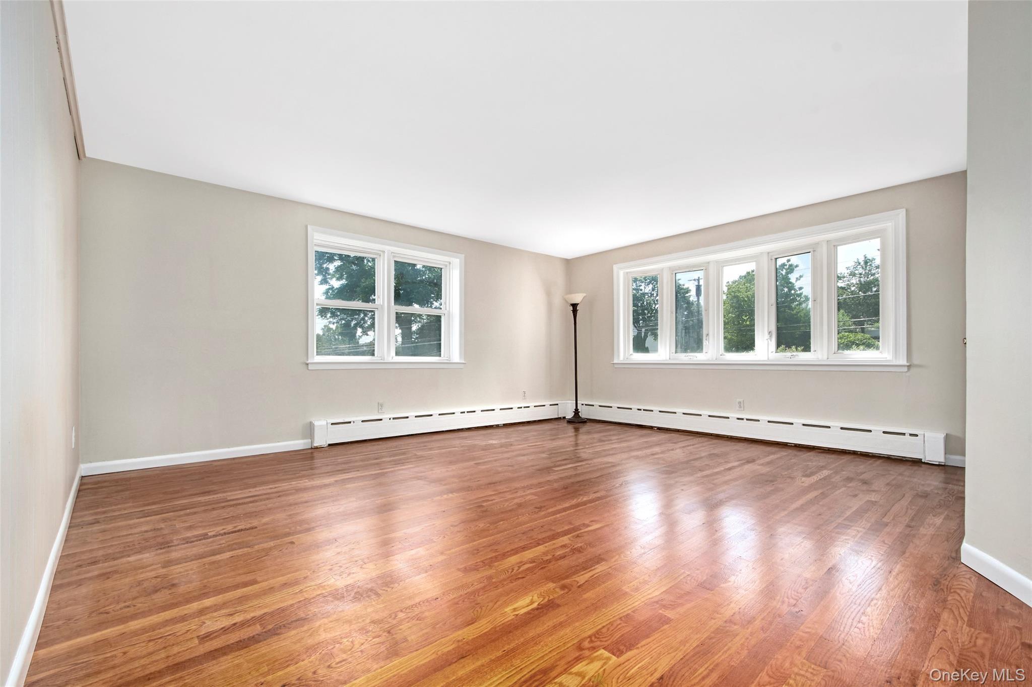 Single Family Thatcher Avenue Westchester County, NY 10528, MLS-1036221-4