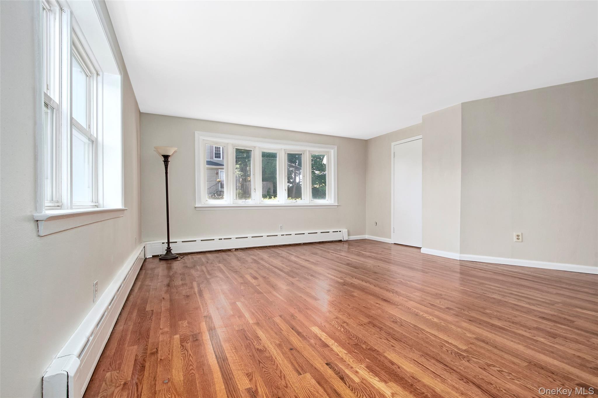 Single Family Thatcher Avenue Westchester County, NY 10528, MLS-1036221-6