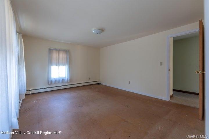 Single Family Main Street Ulster County, NY 12477, MLS-1036223-15