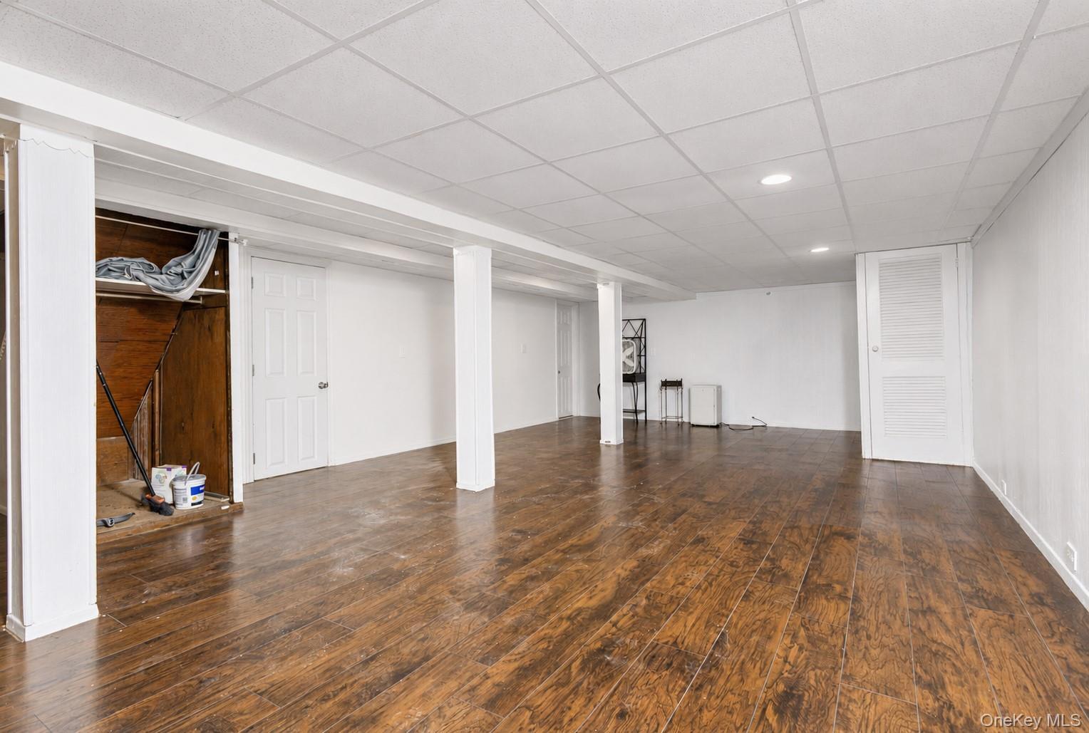 Single Family 48th Street Suffolk County, NY 11757, MLS-1036229-13