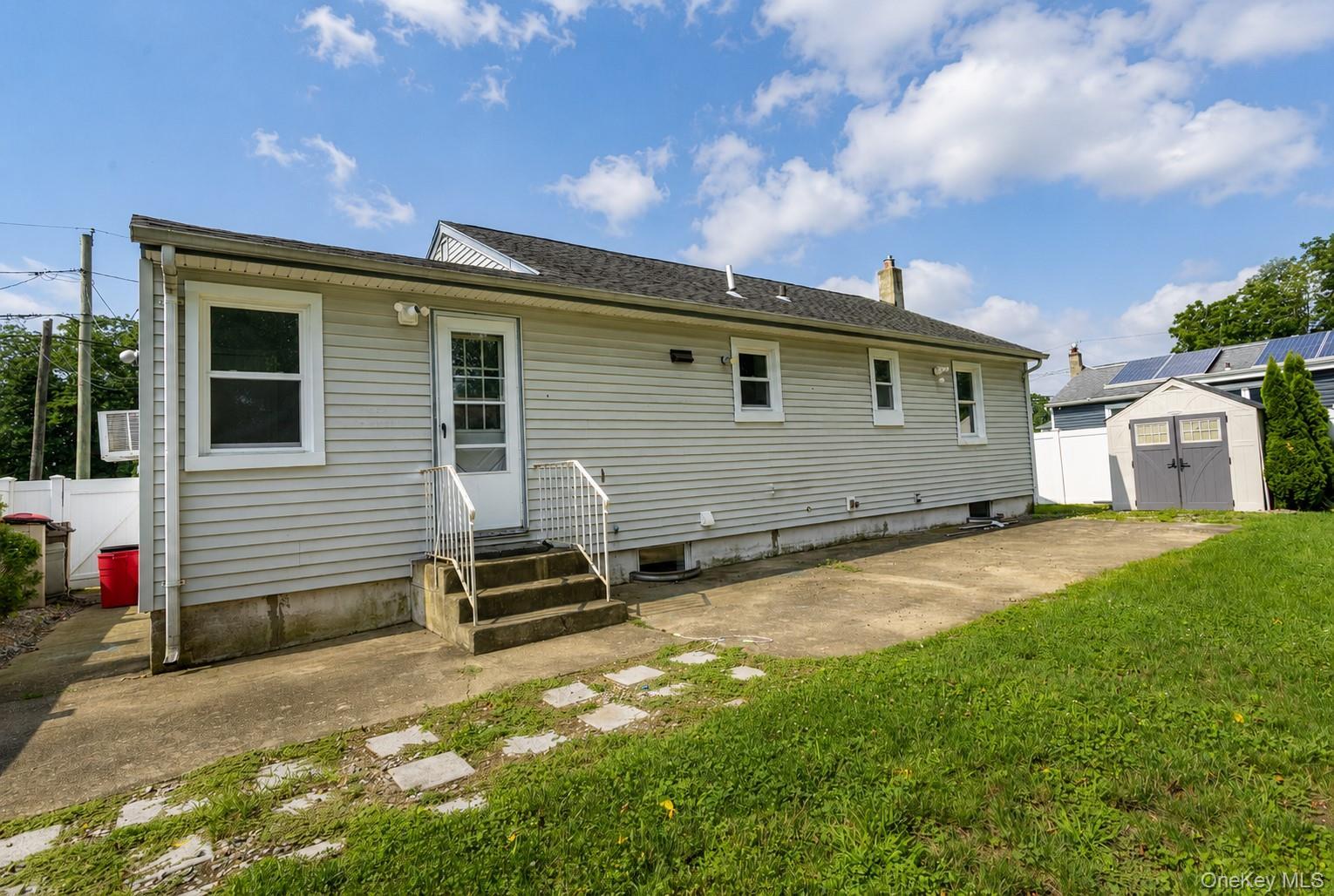 Single Family 48th Street Suffolk County, NY 11757, MLS-1036229-21