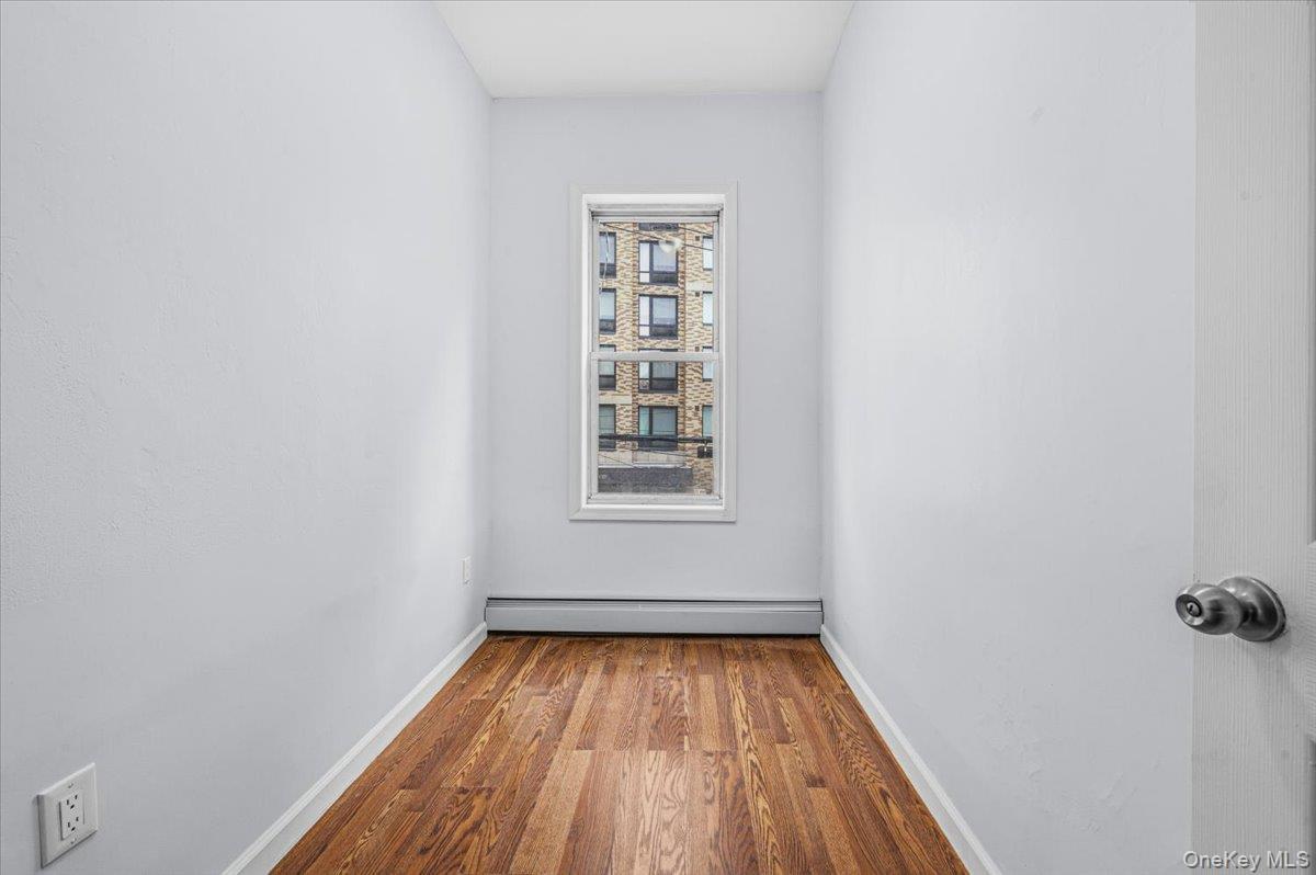 Single Family Ryer Avenue Bronx, NY 10457, MLS-1036237-21