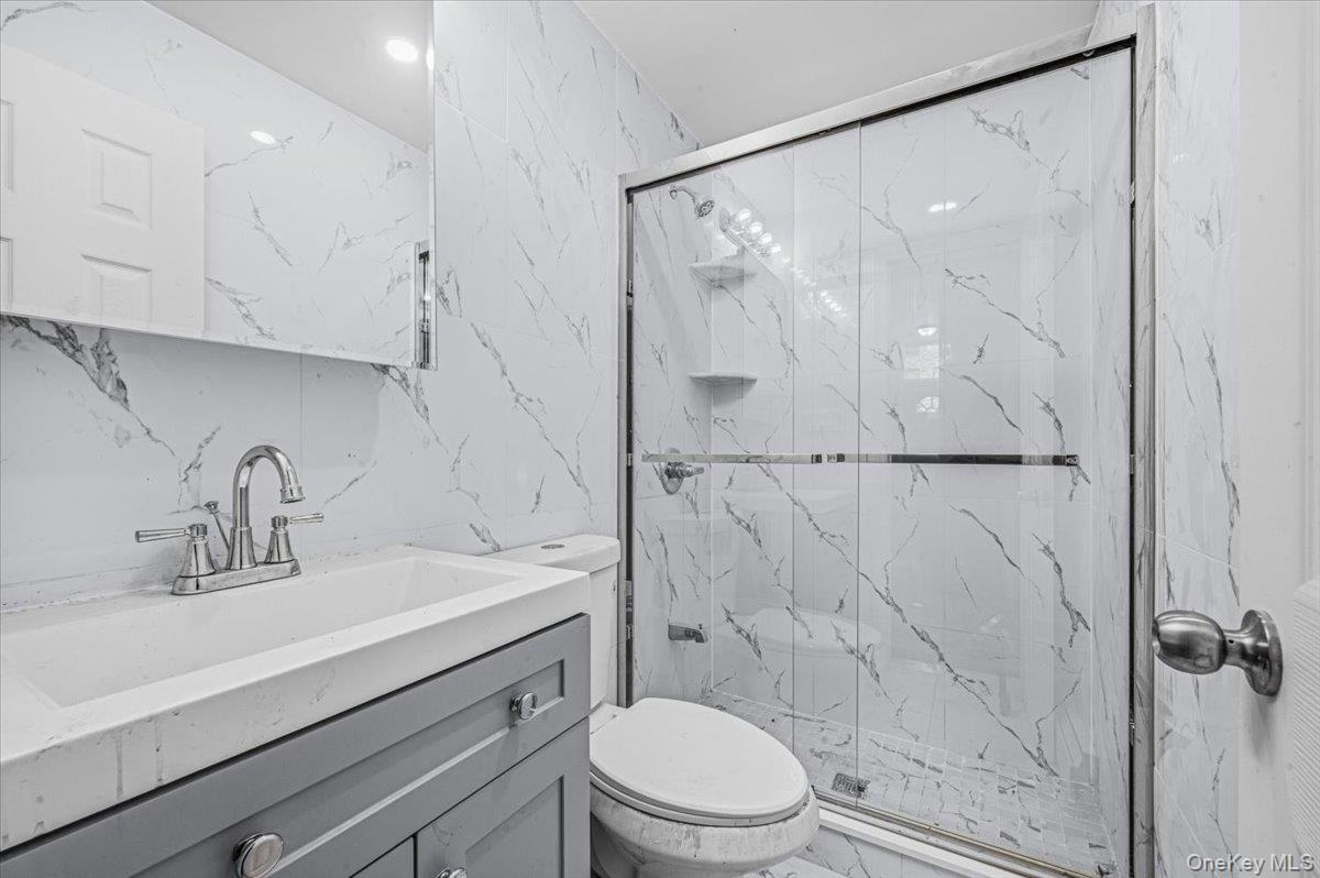 Single Family Ryer Avenue Bronx, NY 10457, MLS-1036237-27