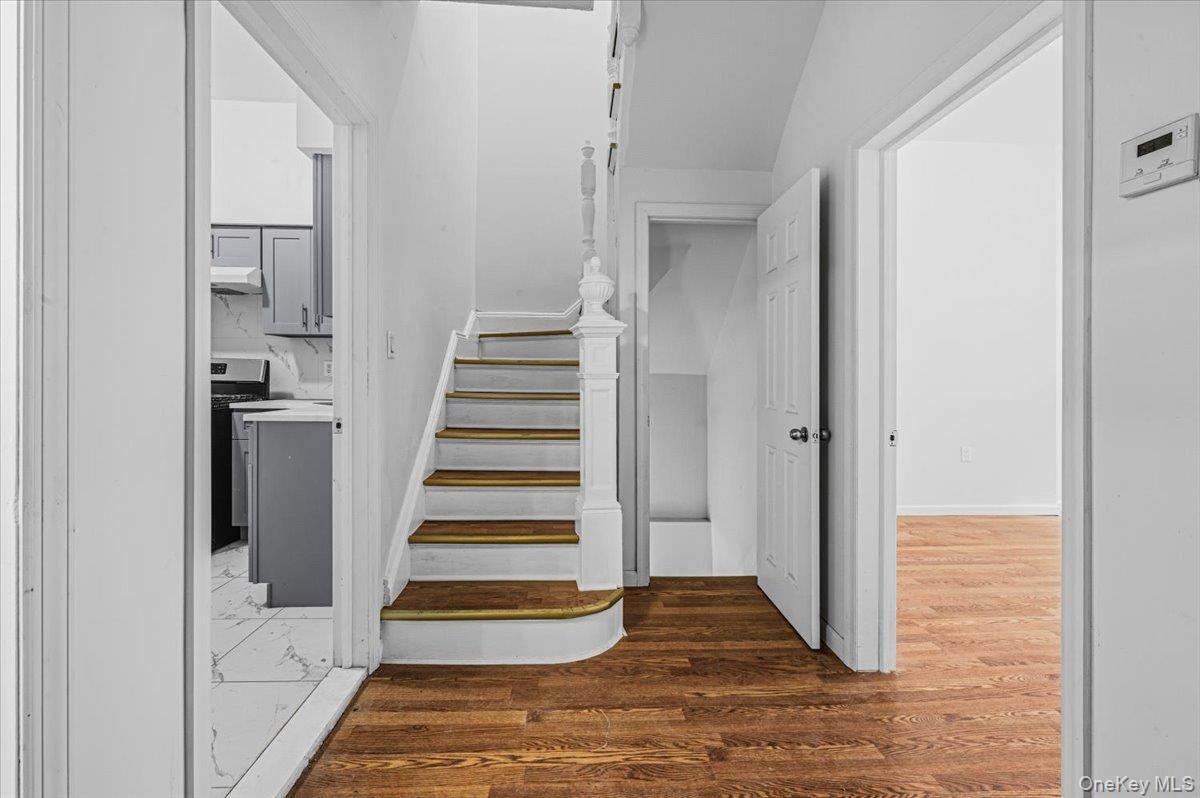 Single Family Ryer Avenue Bronx, NY 10457, MLS-1036237-7
