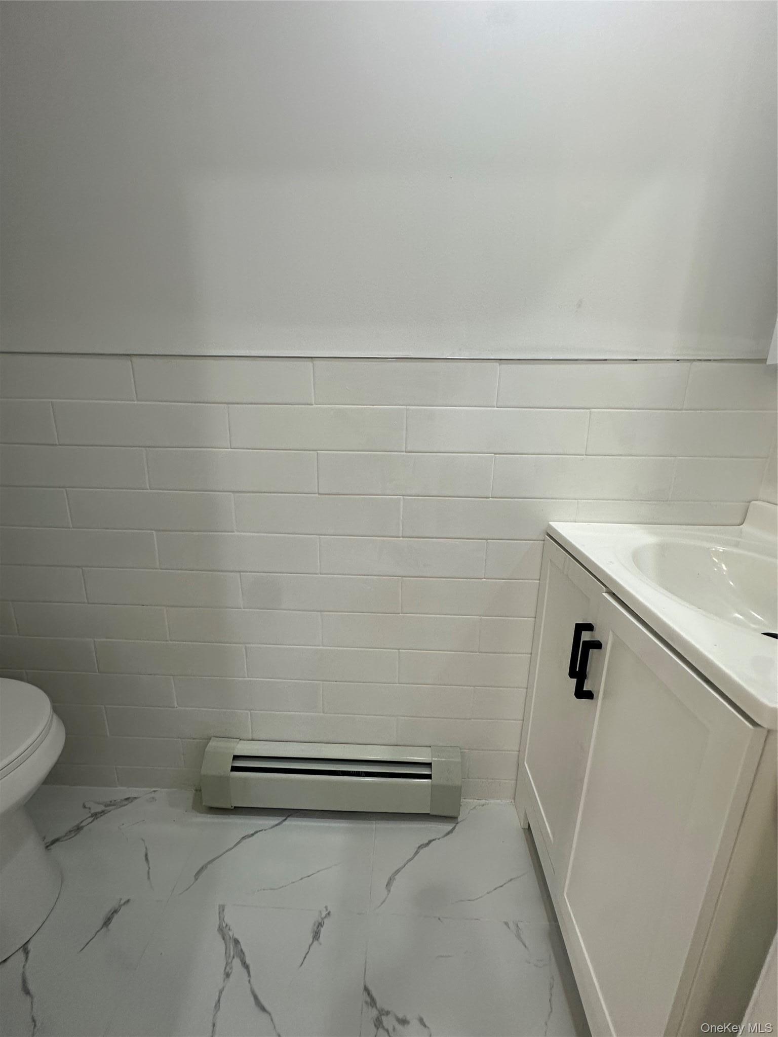 Single Family 89th Avenue  Queens, NY 11432, MLS-1036269-17