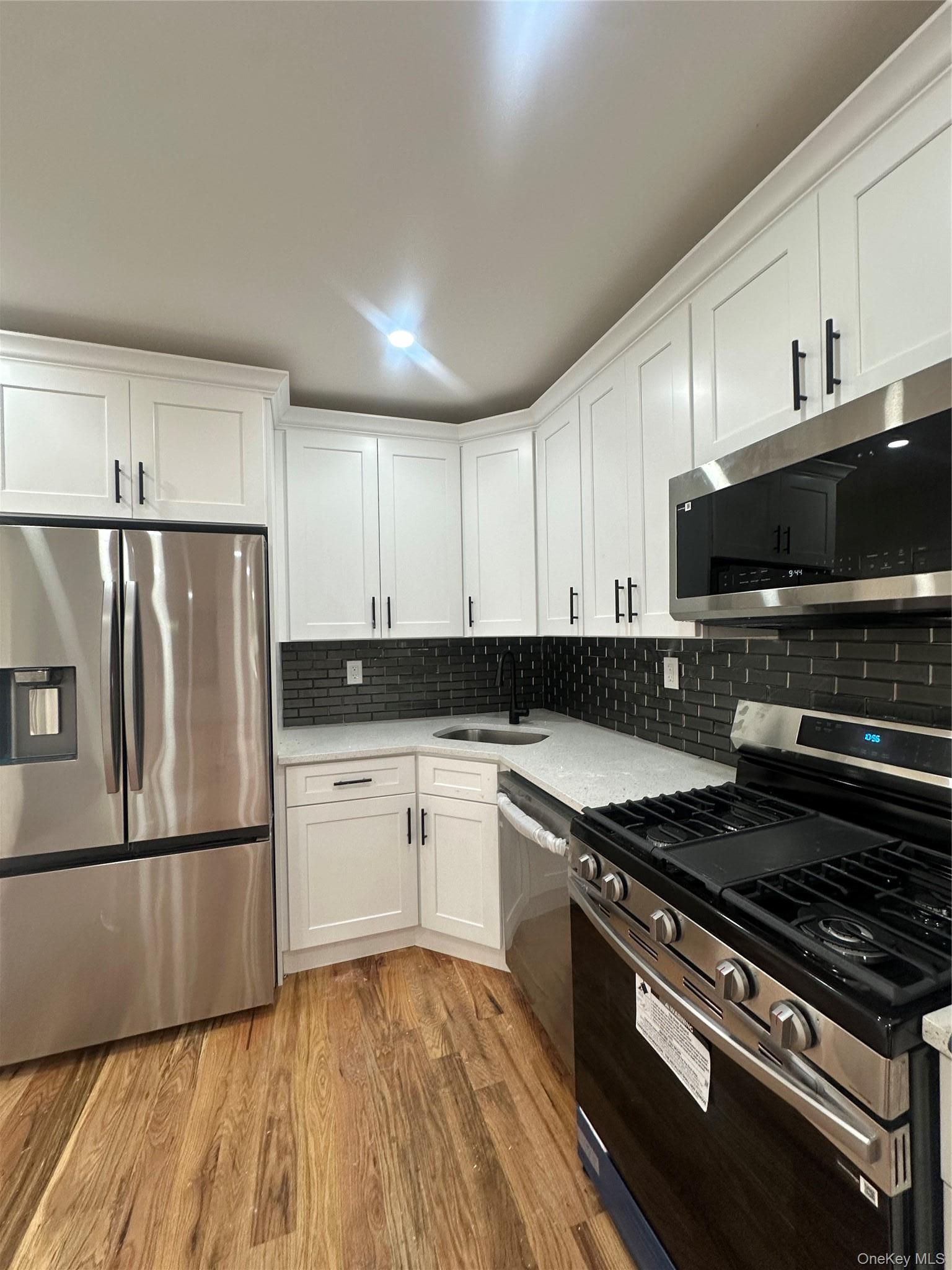 Single Family 89th Avenue  Queens, NY 11432, MLS-1036269-3