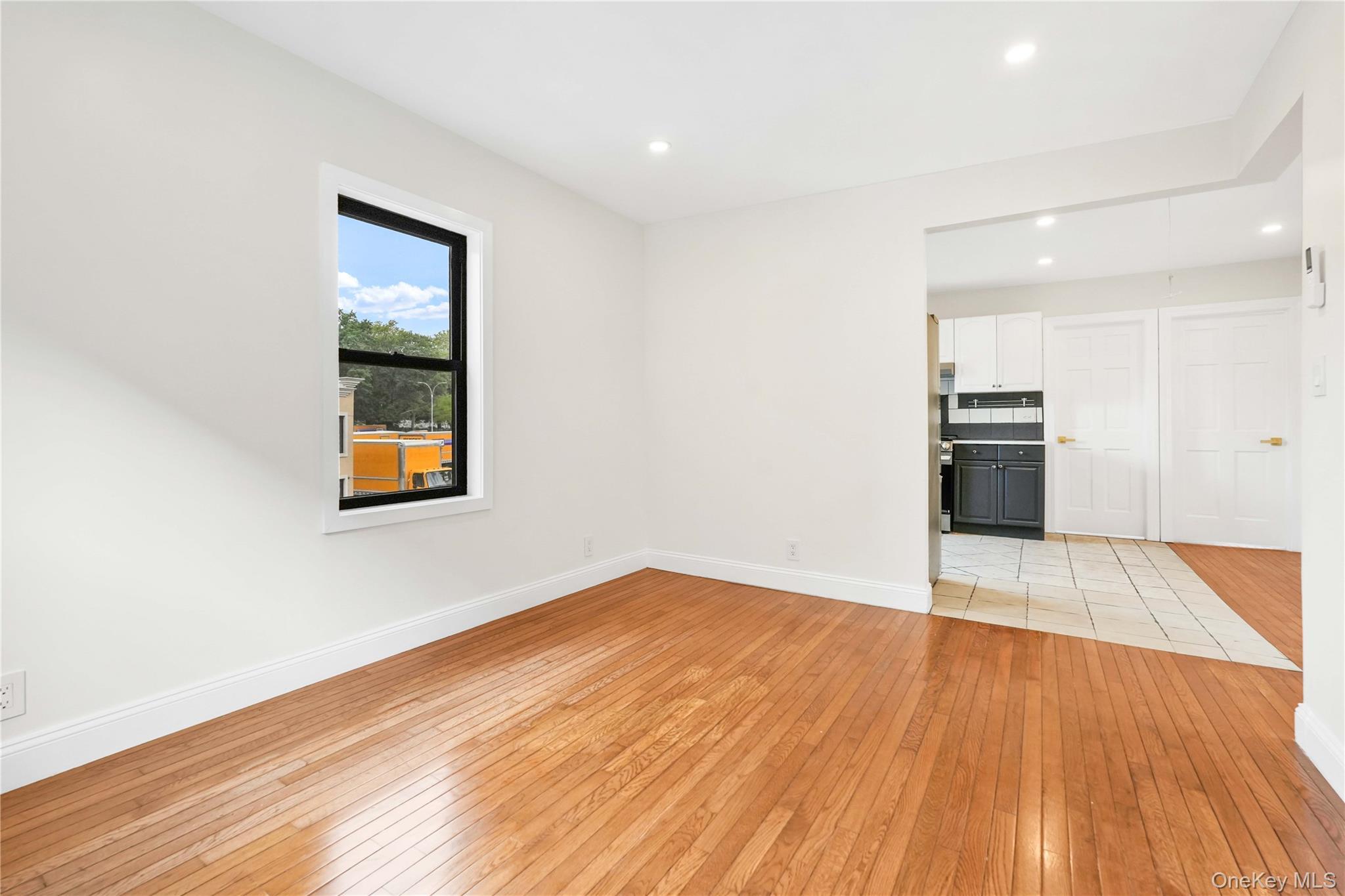 Single Family 68th Avenue Queens, NY 11374, MLS-1036273-23