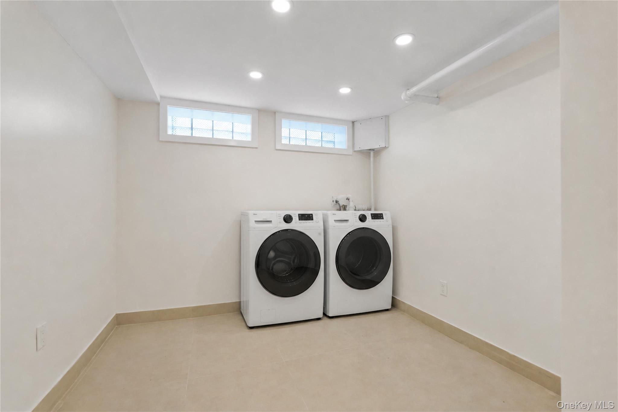 Single Family 68th Avenue Queens, NY 11374, MLS-1036273-28