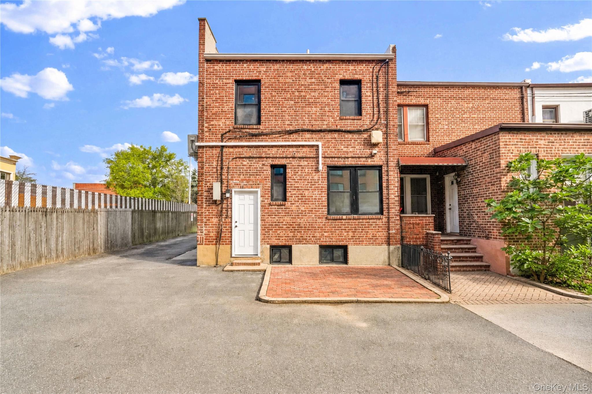 Single Family 68th Avenue Queens, NY 11374, MLS-1036273-4