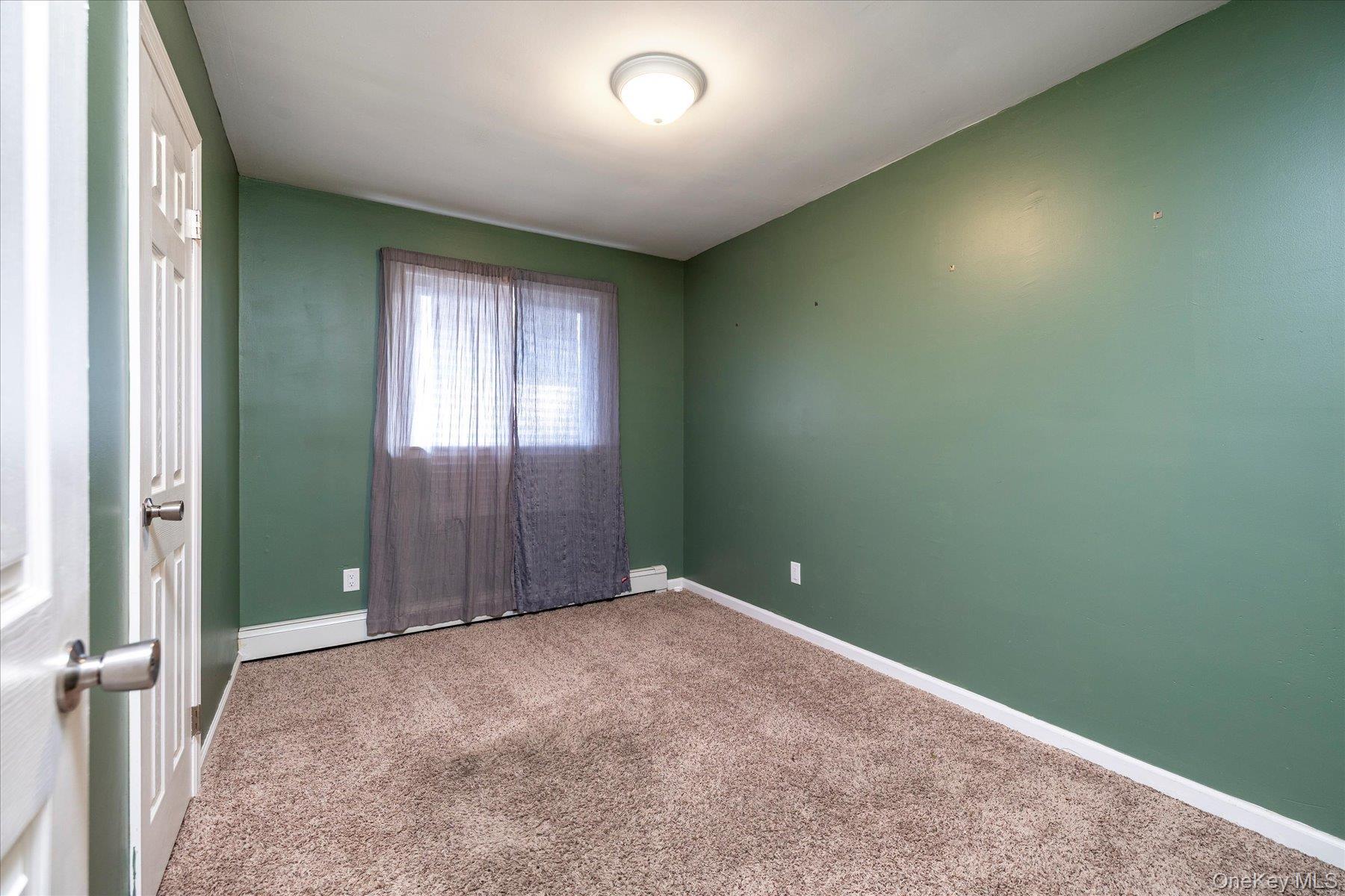 Single Family Robinson Drive Suffolk County, NY 11967, MLS-1036276-13