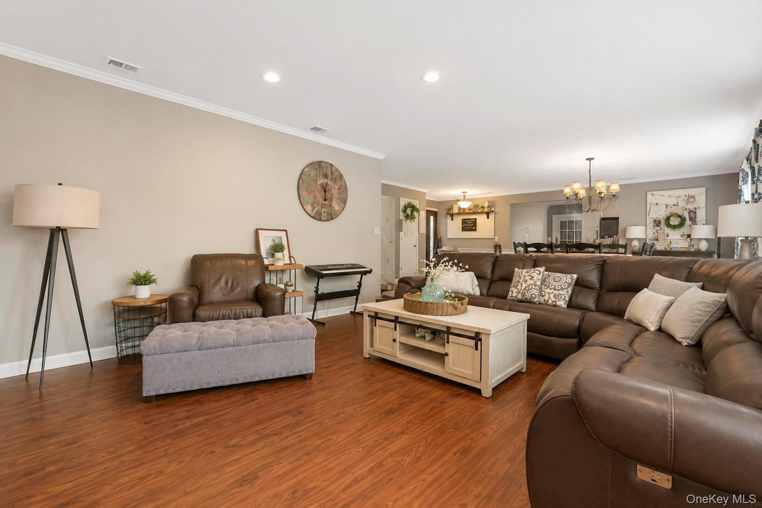 Single Family Reinhardt Court Suffolk County, NY 11715, MLS-1036280-17