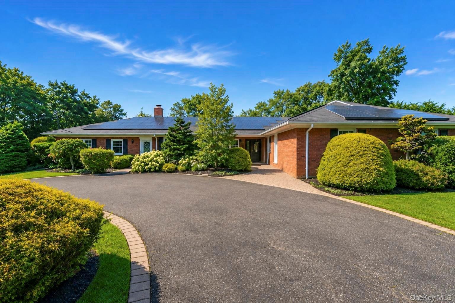 Single Family Reinhardt Court Suffolk County, NY 11715, MLS-1036280-4