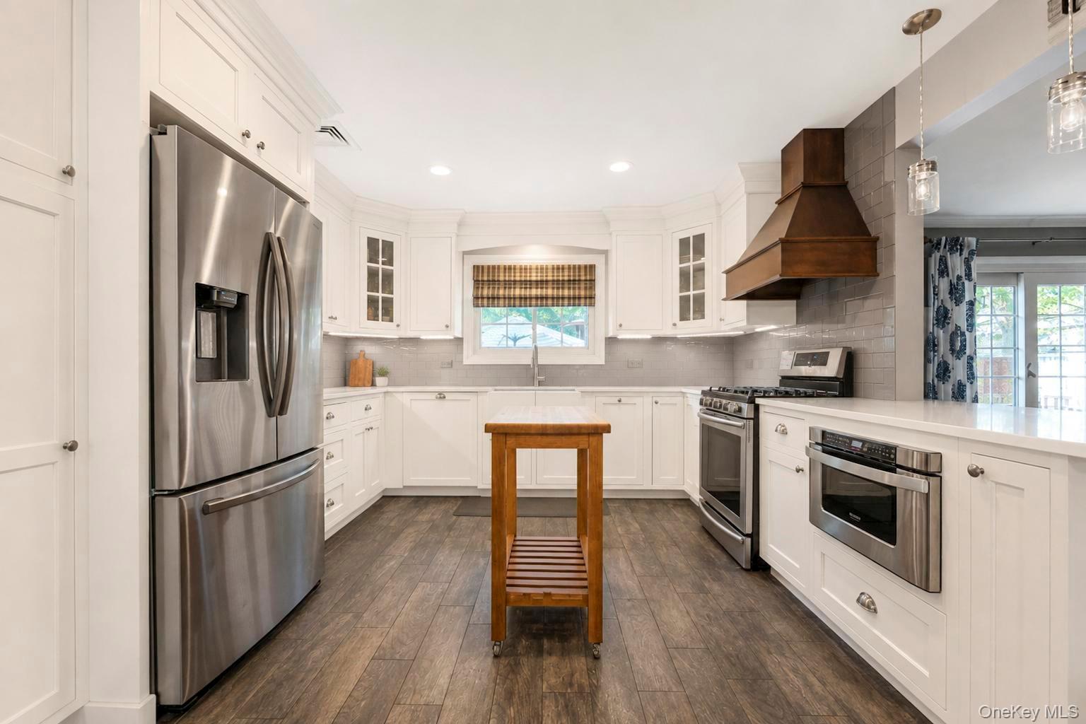 Single Family Reinhardt Court Suffolk County, NY 11715, MLS-1036280-41