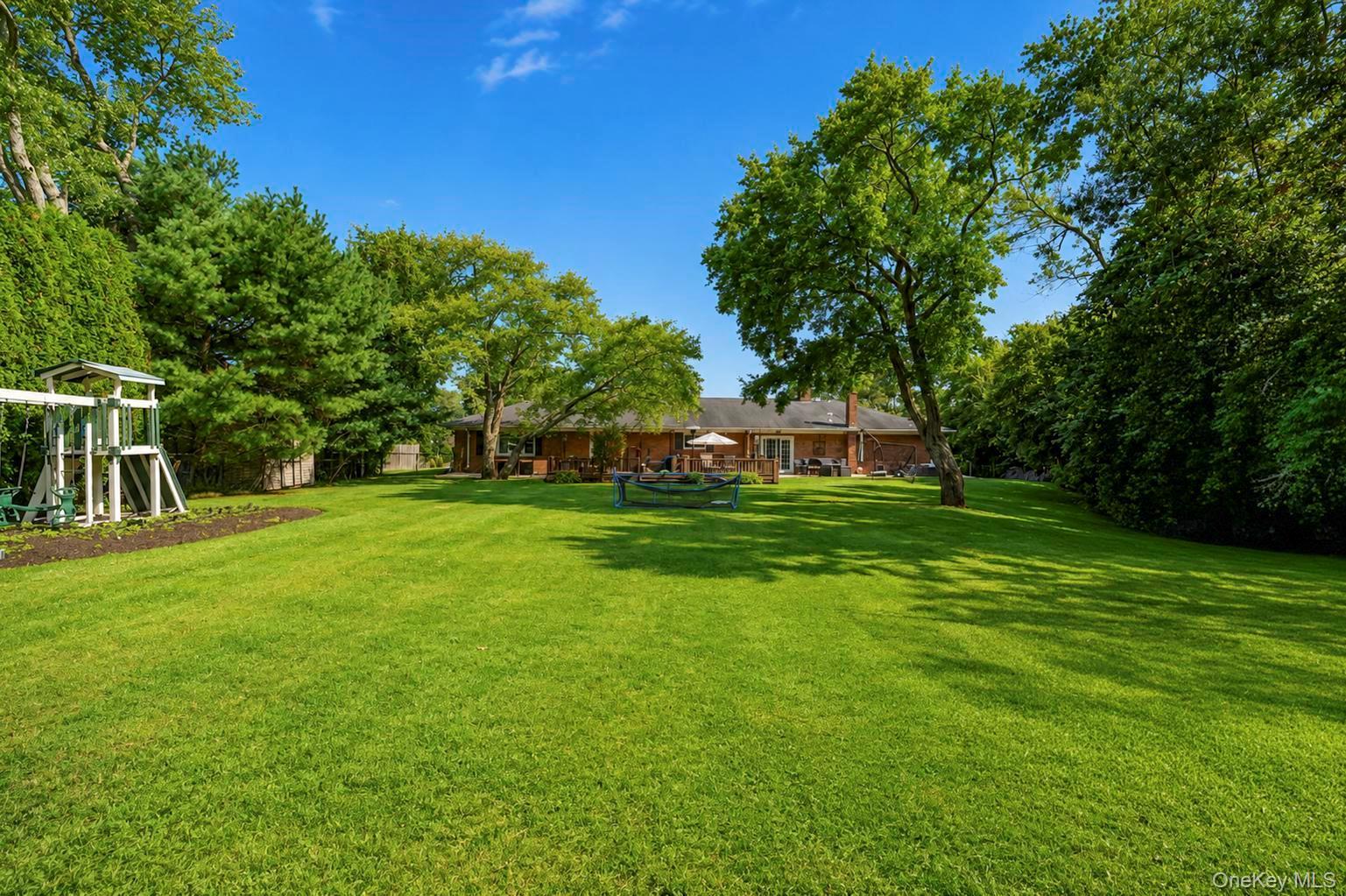 Single Family Reinhardt Court Suffolk County, NY 11715, MLS-1036280-9