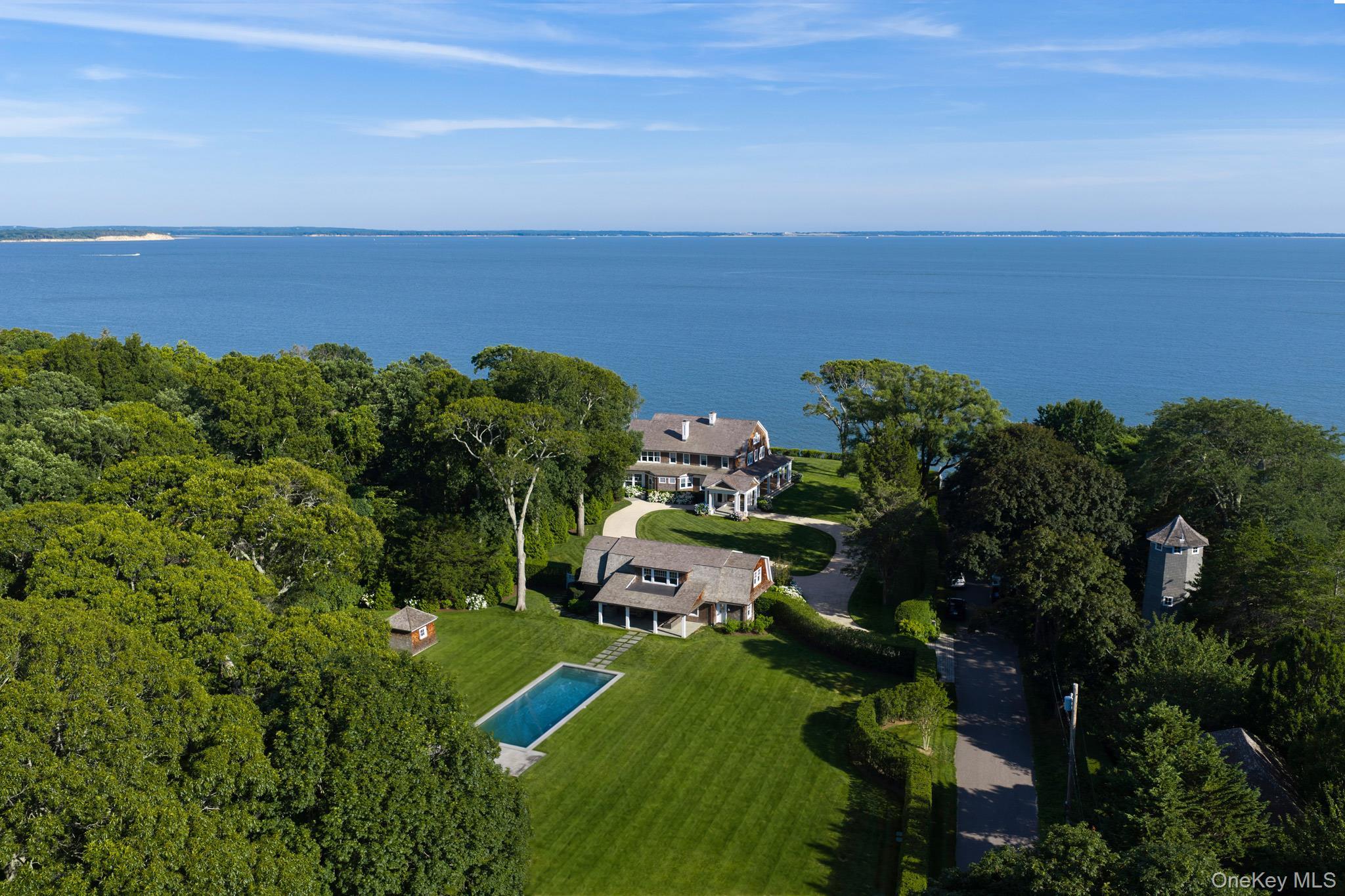 Single Family Park Avenue  Suffolk County, NY 11952, MLS-1036287-12