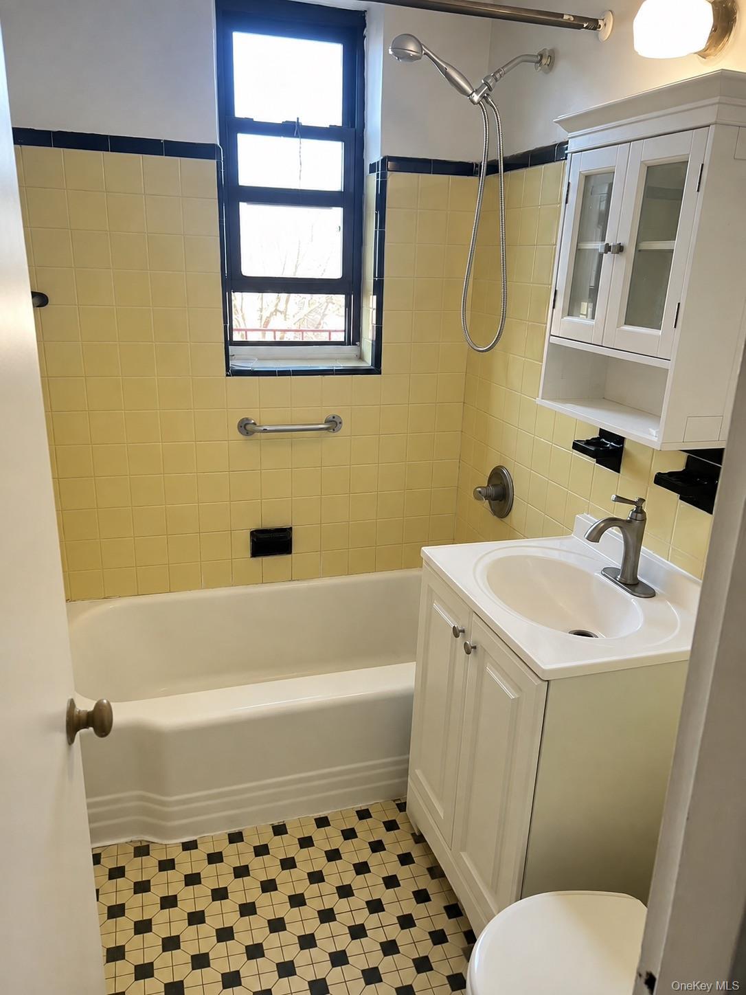 Coop 182nd Street Queens, NY 11423, MLS-1036288-12