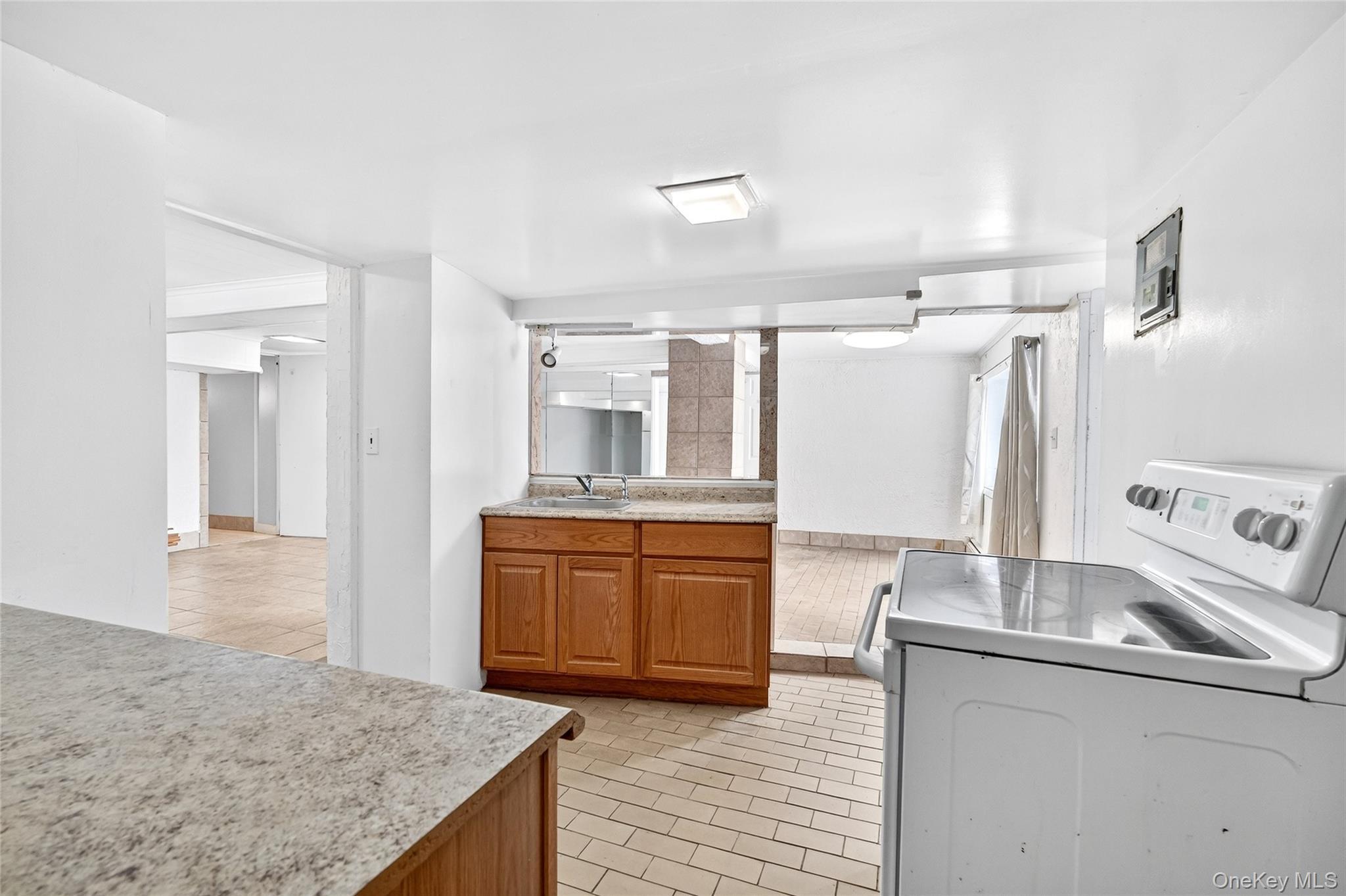 Single Family Old Knollwood Road Westchester County, NY 10607, MLS-1036297-27
