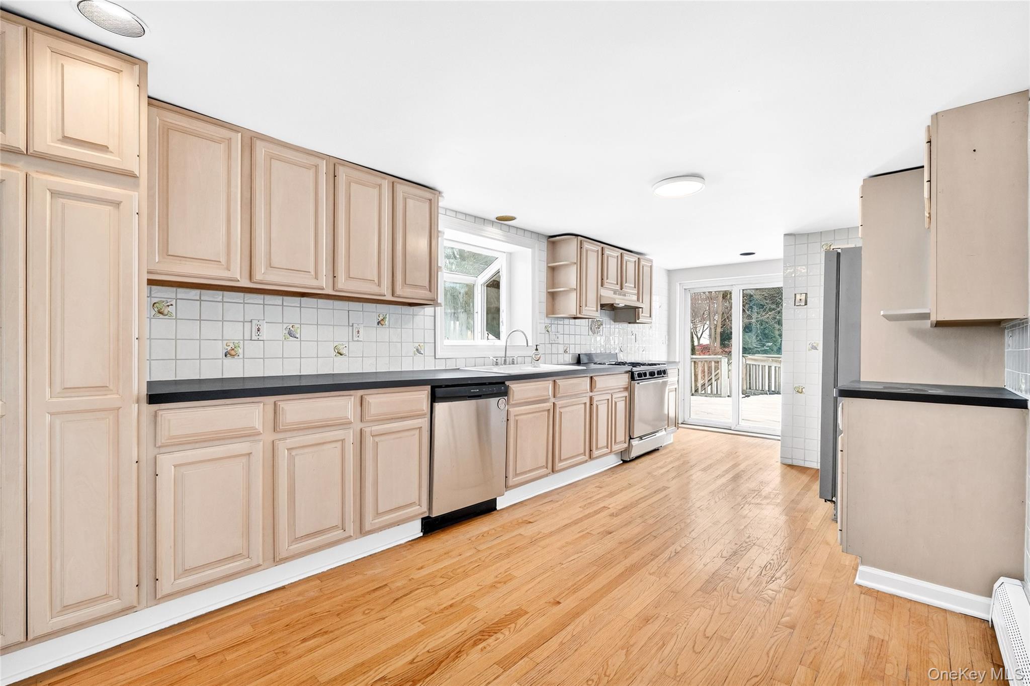 Single Family Old Knollwood Road Westchester County, NY 10607, MLS-1036297-7
