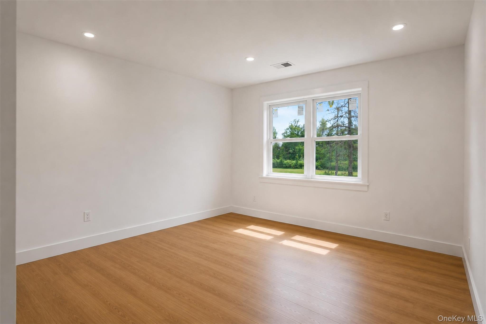 Single Family Cedar Lane Dutchess County, NY 12594, MLS-1036338-15