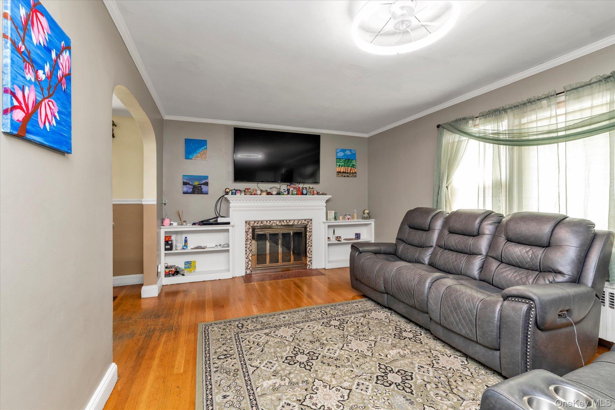 Single Family Windsor Place Nassau County, NY 11563, MLS-1036351-3