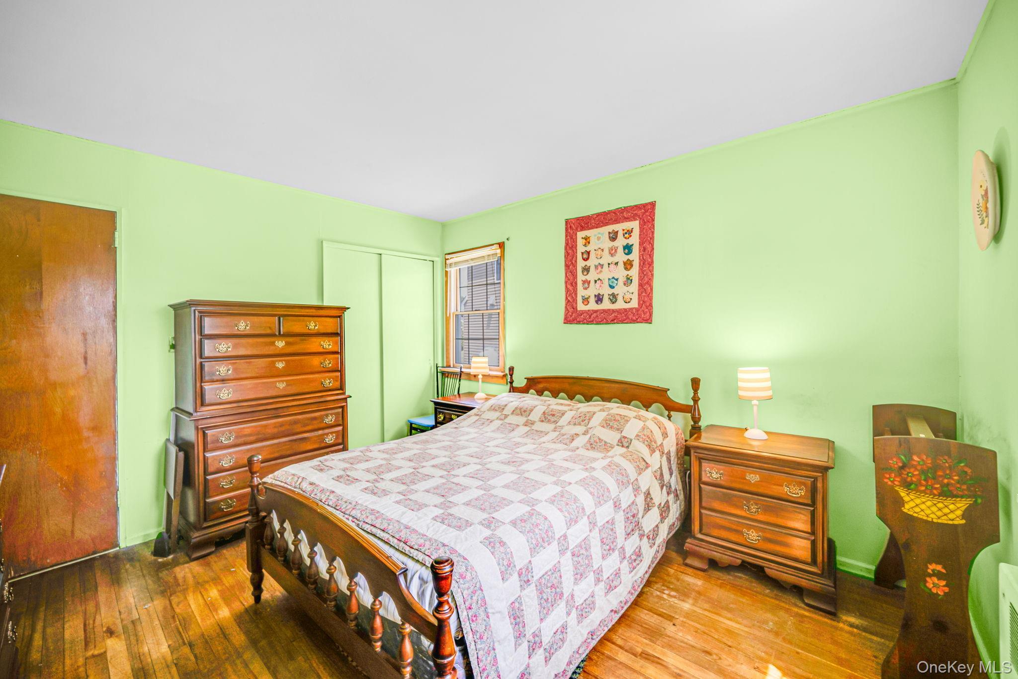 Single Family Bradish Lane Suffolk County, NY 11702, MLS-1036352-14