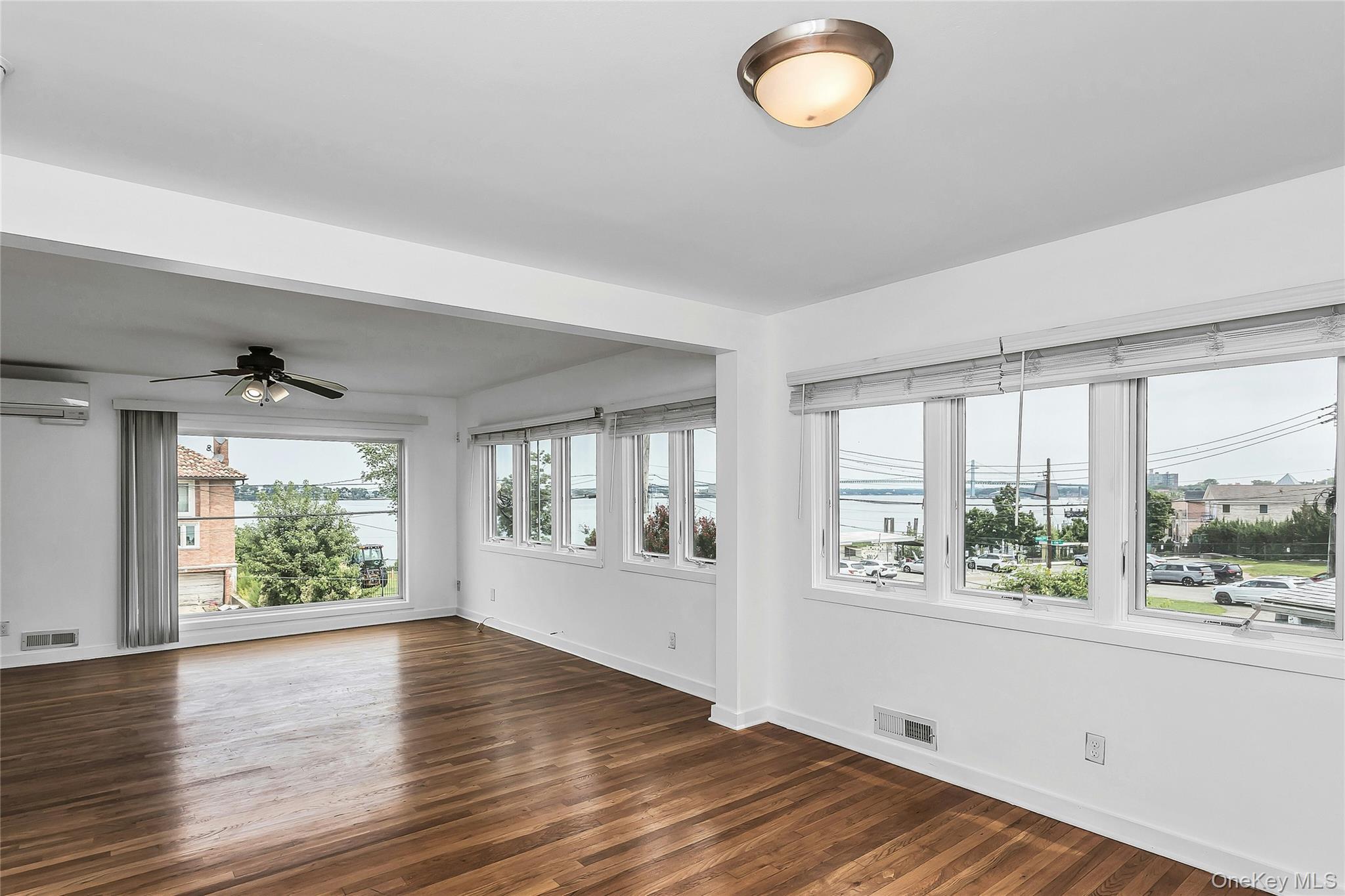 Single Family Powells Cove Boulevard Queens, NY 11357, MLS-1036365-12