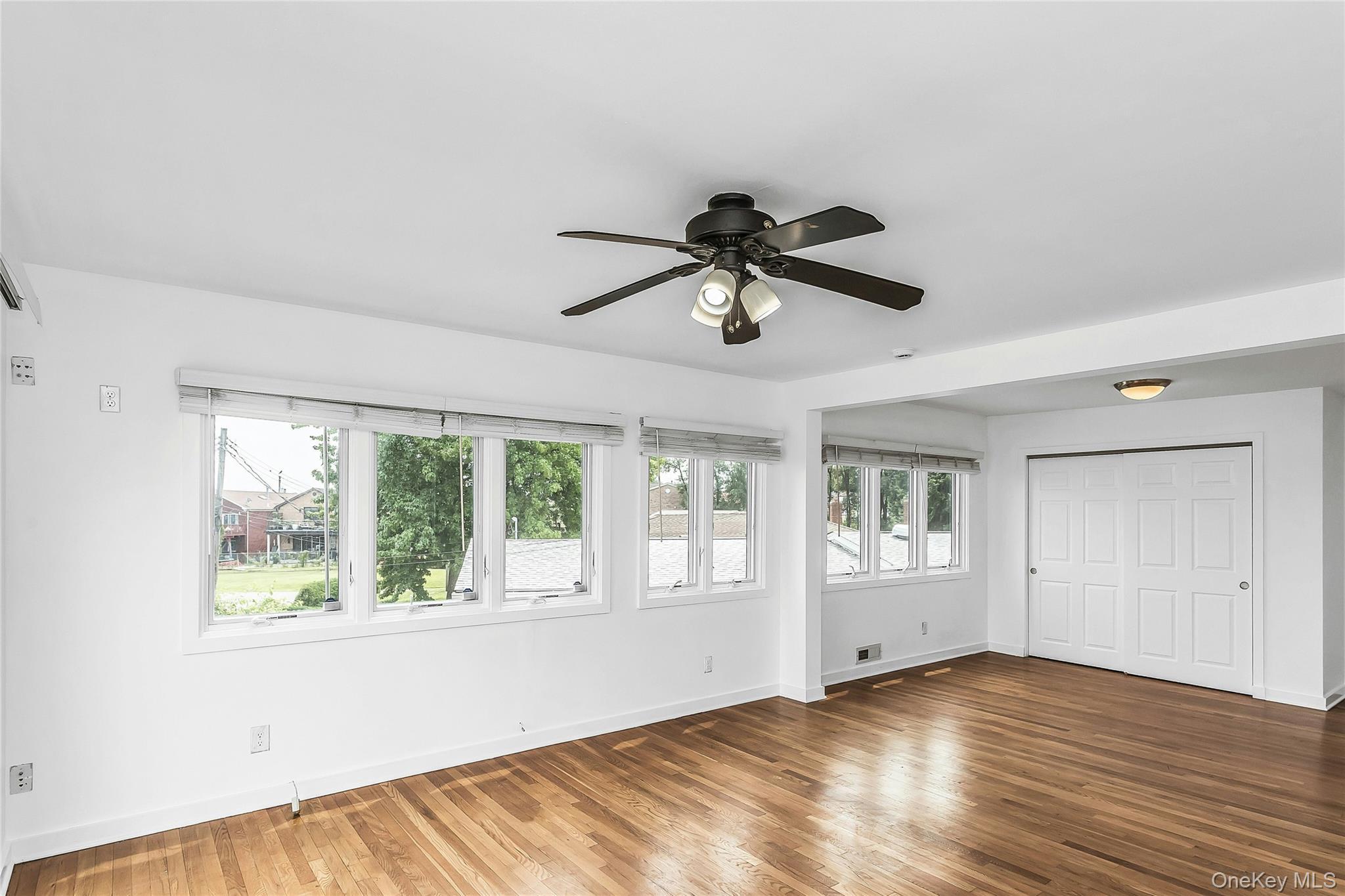Single Family Powells Cove Boulevard Queens, NY 11357, MLS-1036365-14