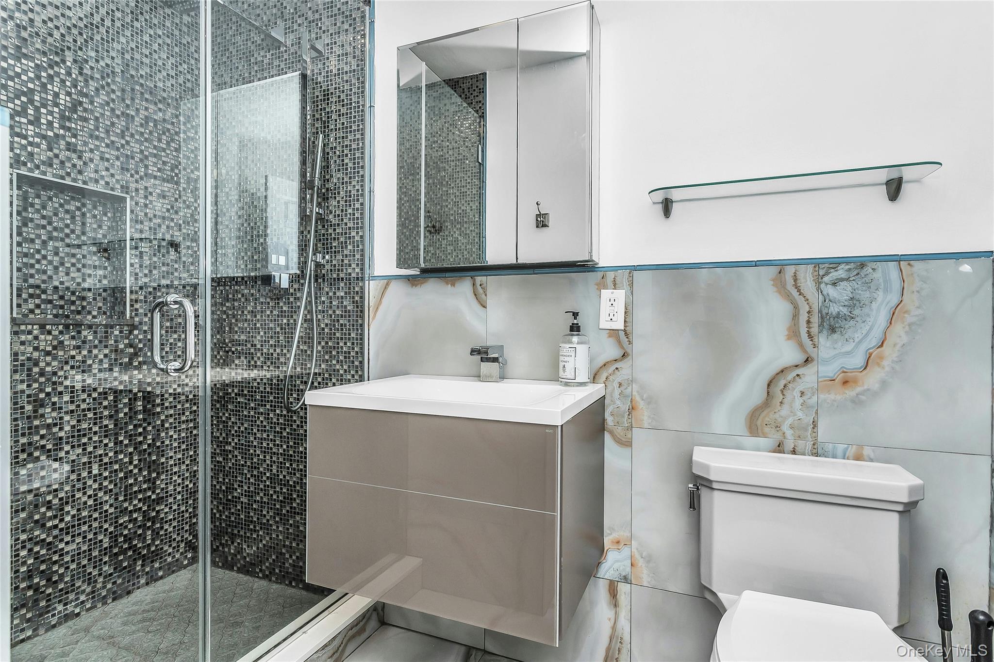 Single Family Powells Cove Boulevard Queens, NY 11357, MLS-1036365-22