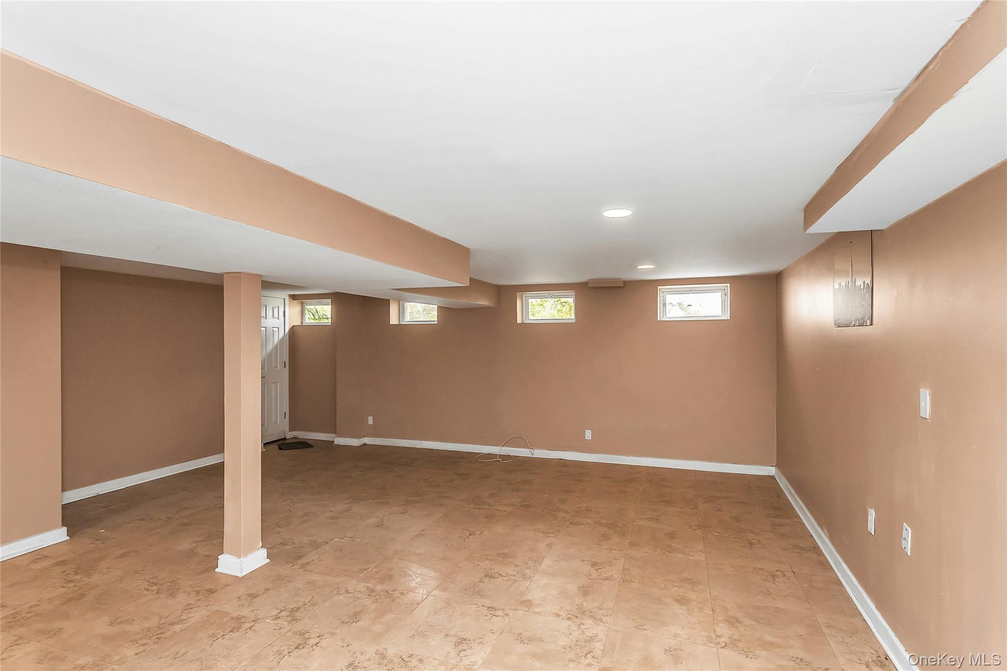 Single Family Powells Cove Boulevard Queens, NY 11357, MLS-1036365-23