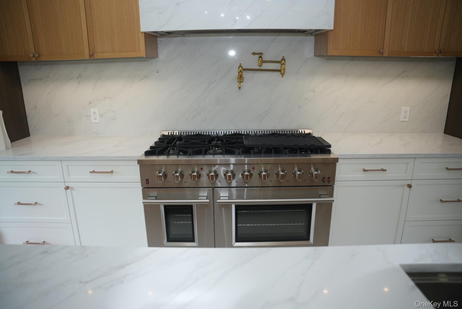 Single Family Wesleyan Road  Suffolk County, NY 11725, MLS-1036368-5