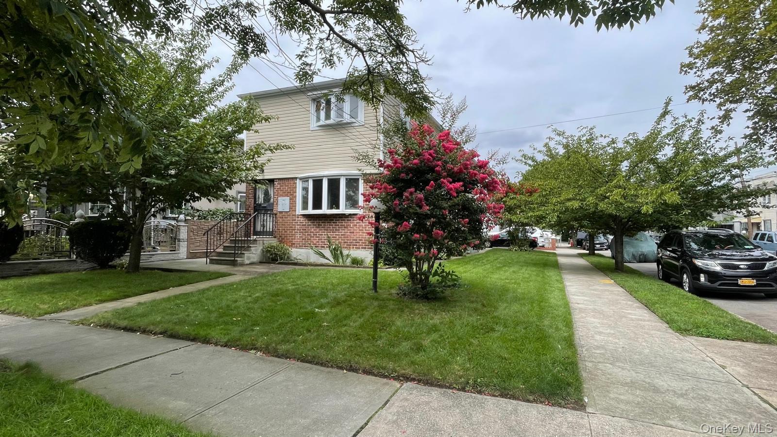 Single Family 116th Avenue Queens, NY 11436, MLS-1036369-4