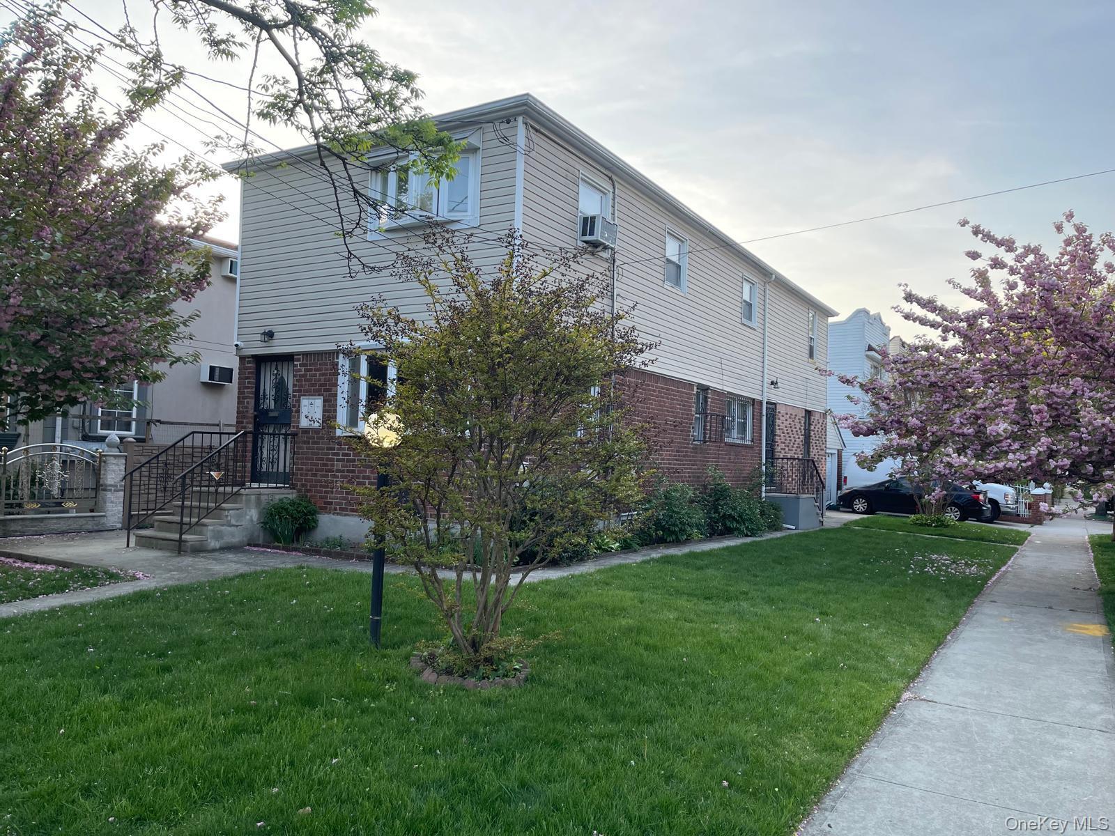 Single Family 116th Avenue Queens, NY 11436, MLS-1036369-8