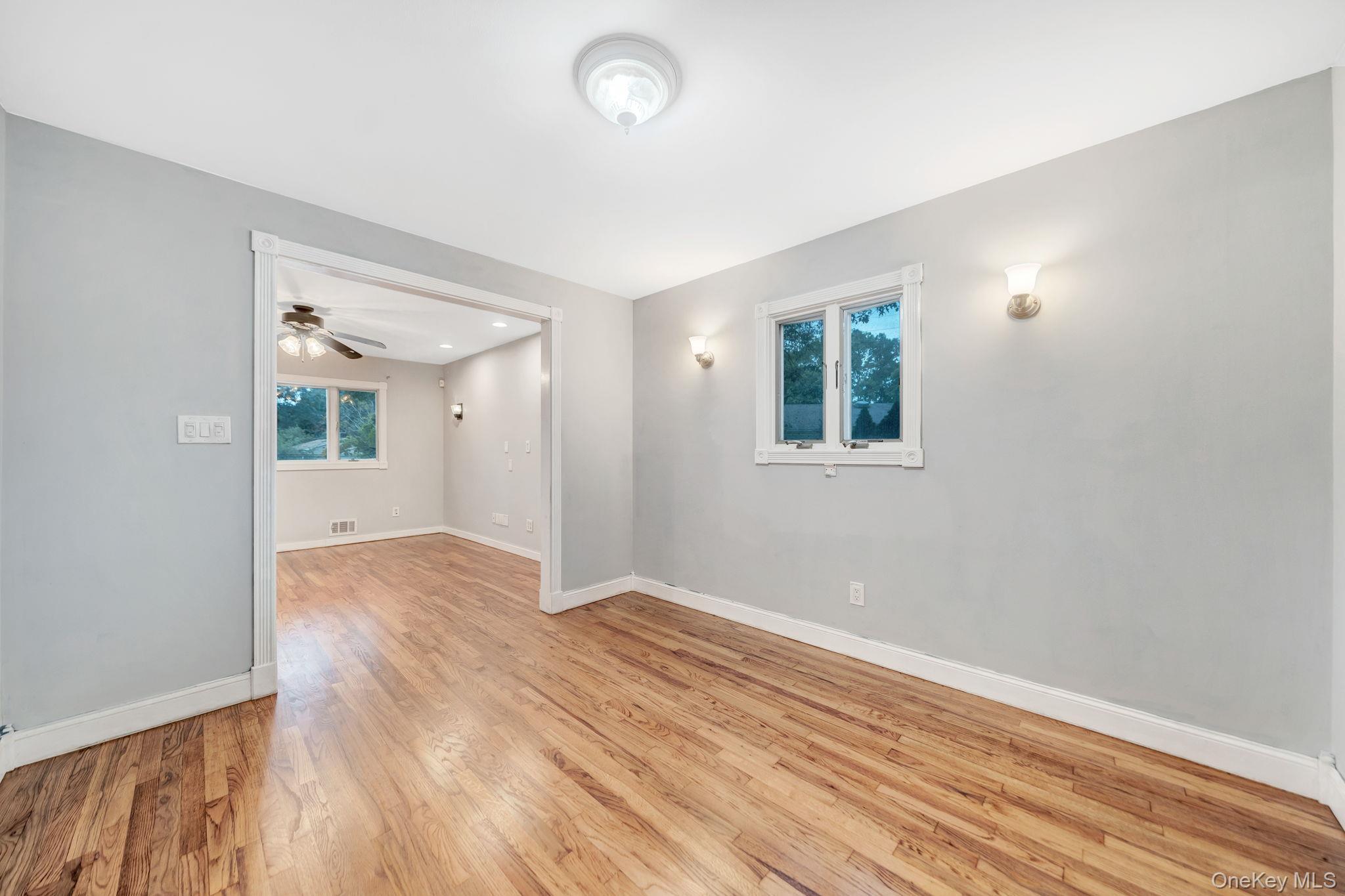 Single Family University Drive  Suffolk County, NY 11779, MLS-1036382-21