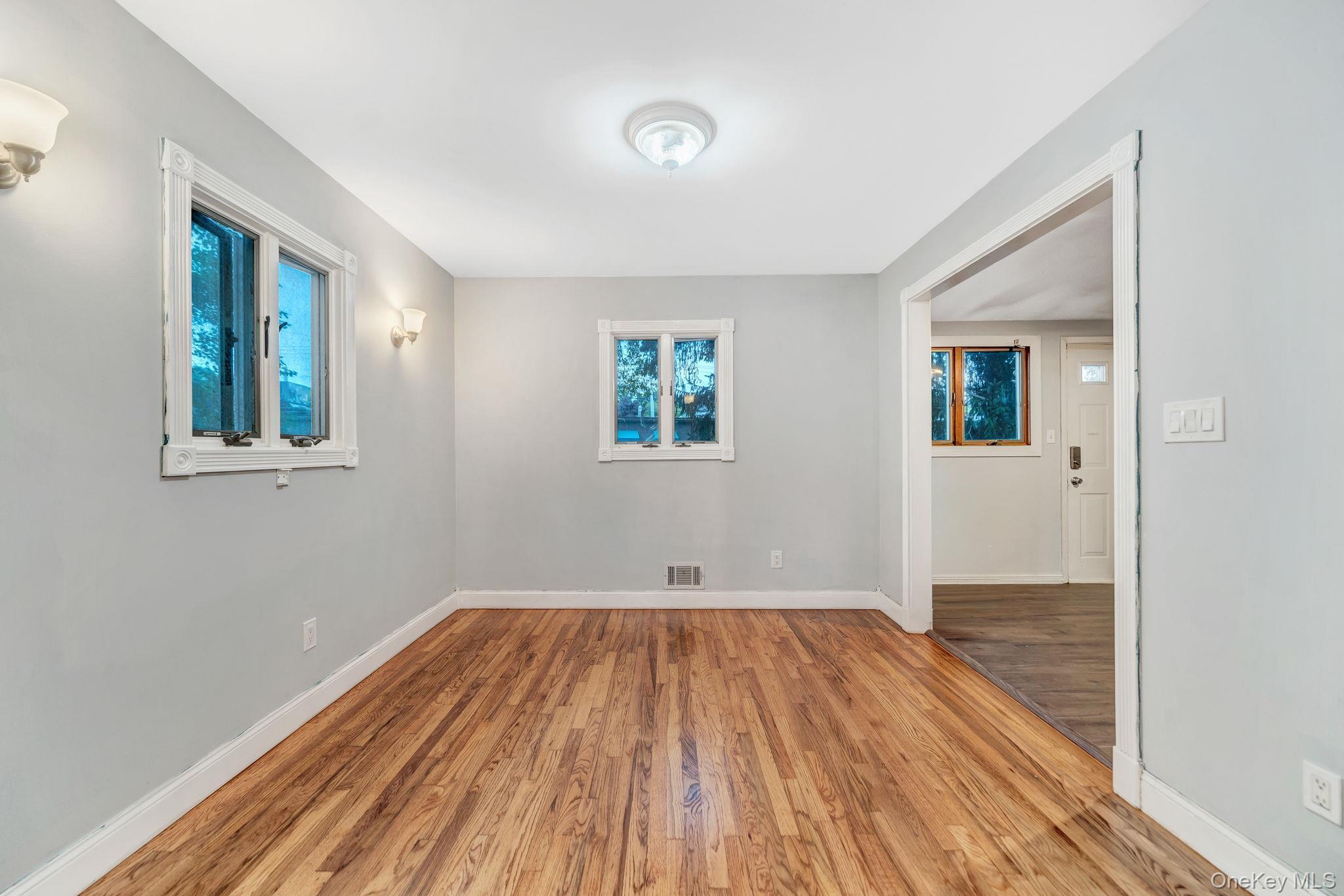 Single Family University Drive  Suffolk County, NY 11779, MLS-1036382-22