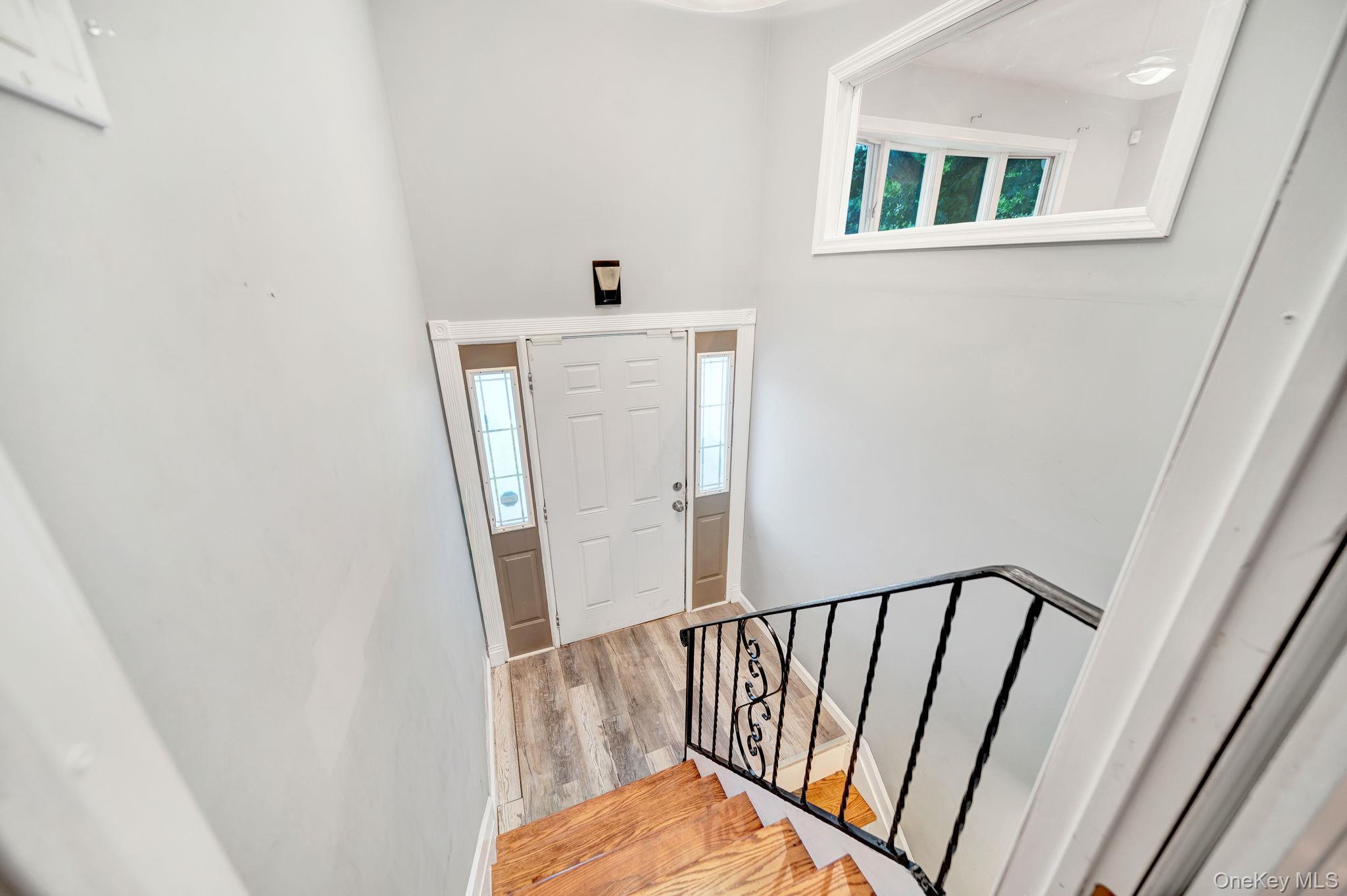 Single Family University Drive  Suffolk County, NY 11779, MLS-1036382-5