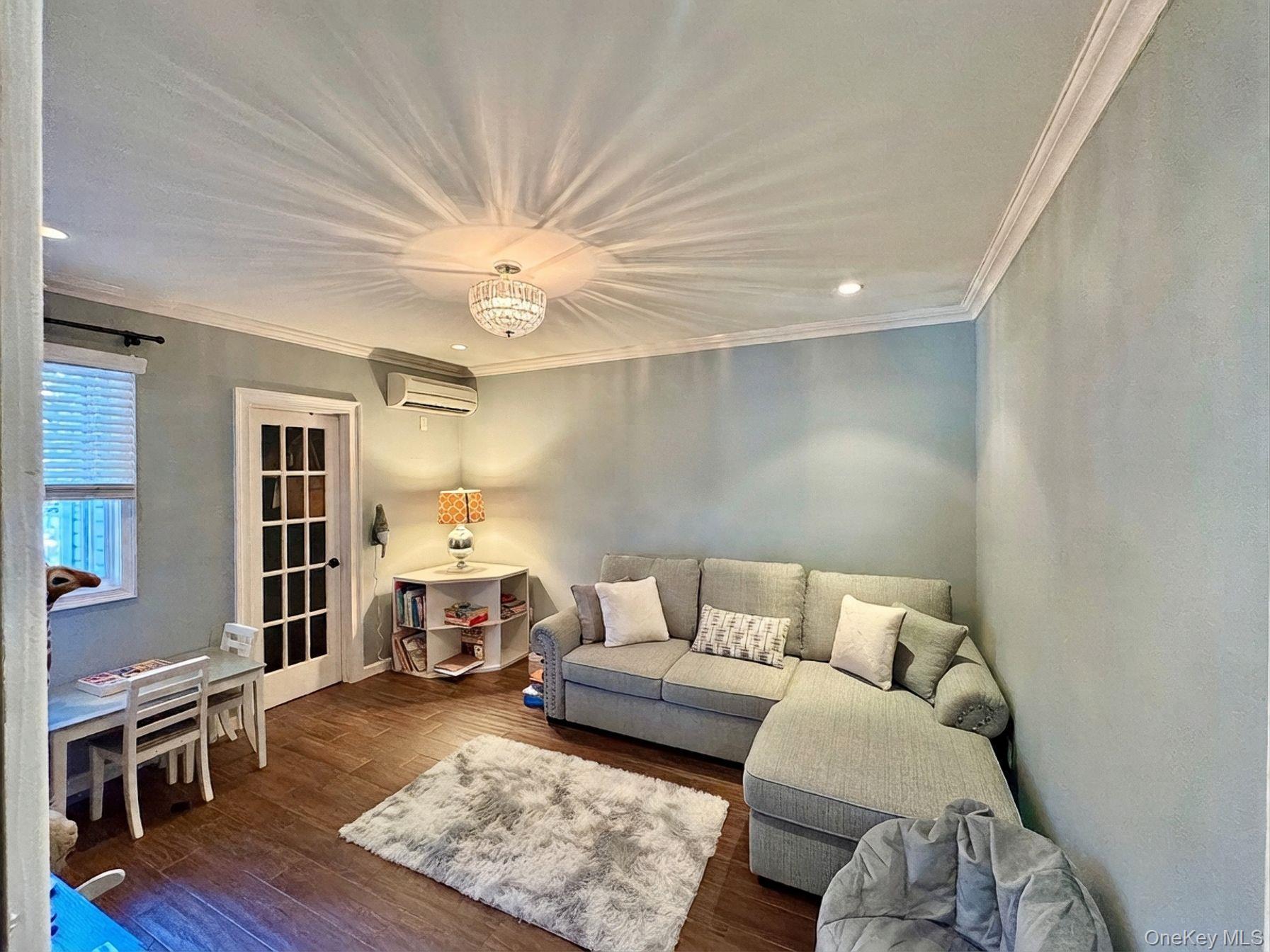 Single Family Beach 133rd Street  Queens, NY 11694, MLS-1036401-10