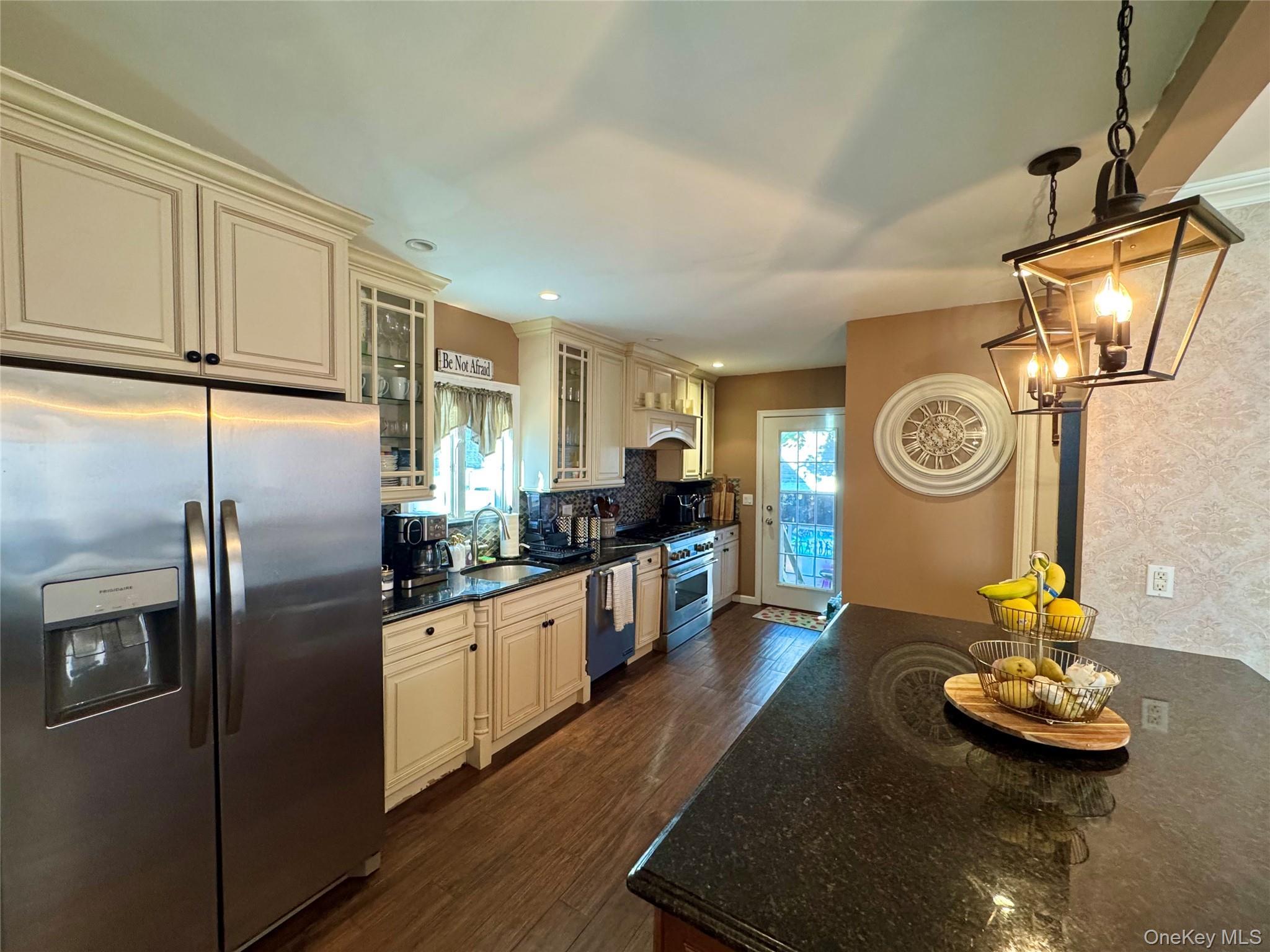 Single Family Beach 133rd Street Queens, NY 11694, MLS-1036401-7