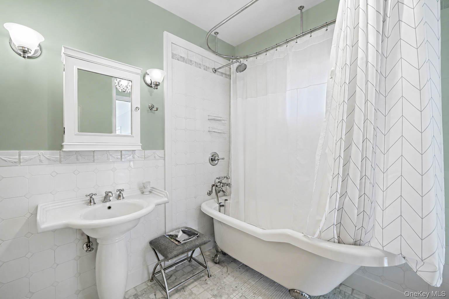 Single Family Jackson Avenue Suffolk County, NY 11942, MLS-1036409-30