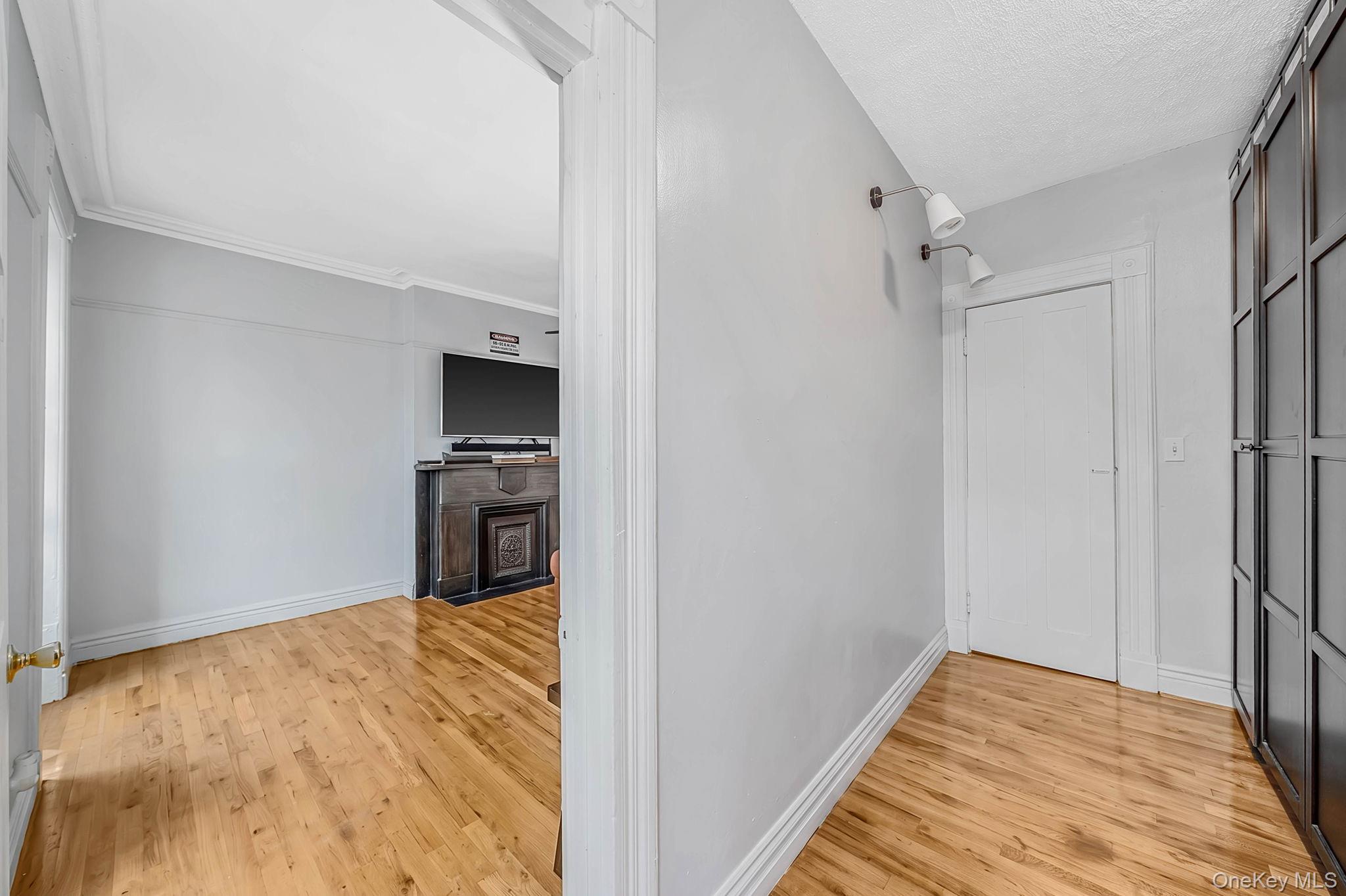 Single Family Putnam Avenue Brooklyn, NY 11221, MLS-1036416-21