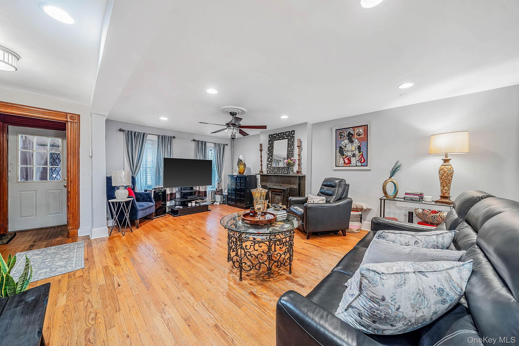 Single Family Putnam Avenue Brooklyn, NY 11221, MLS-1036416-5