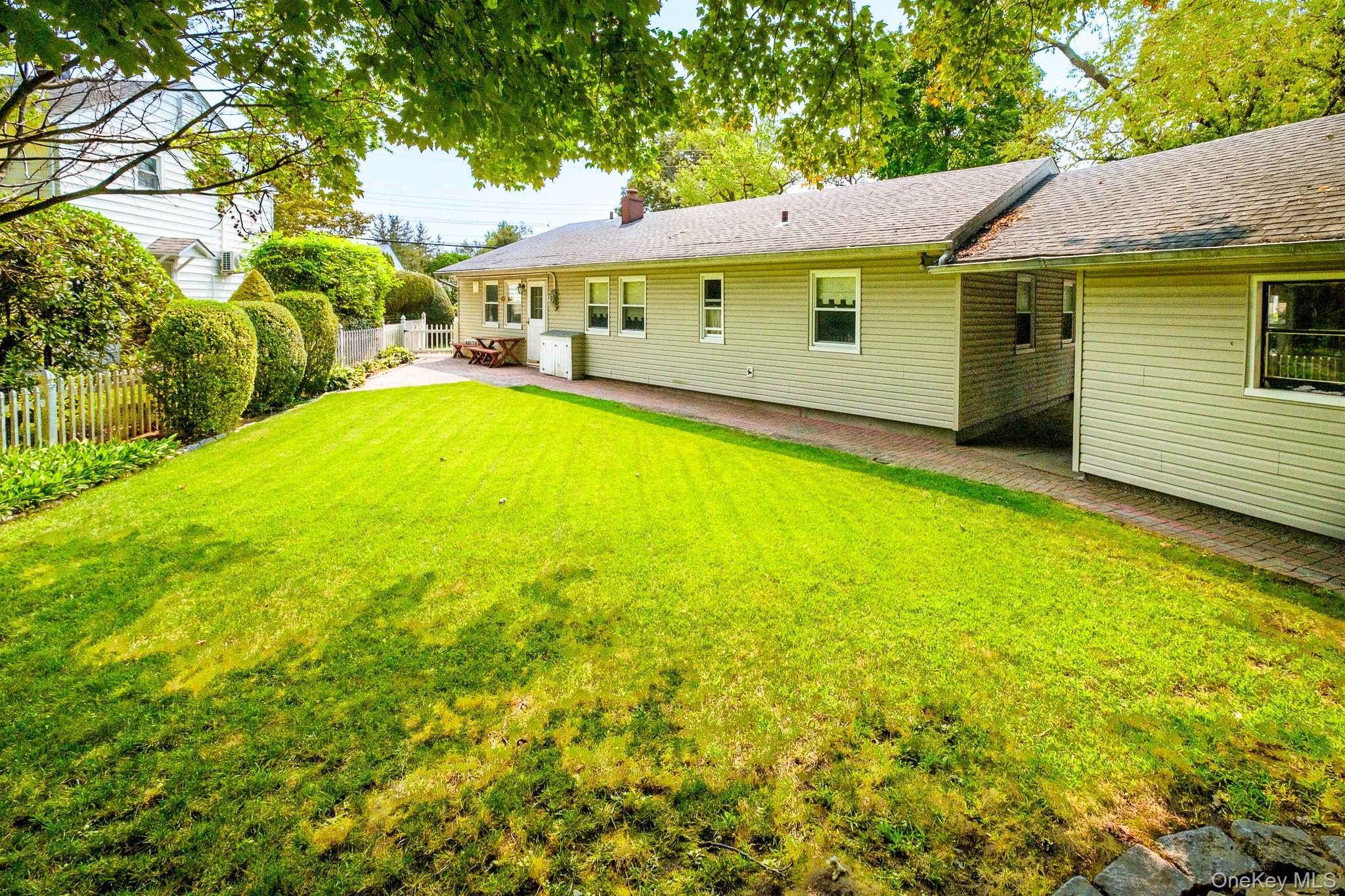 Single Family Windermere Drive  Westchester County, NY 10710, MLS-1036420-22